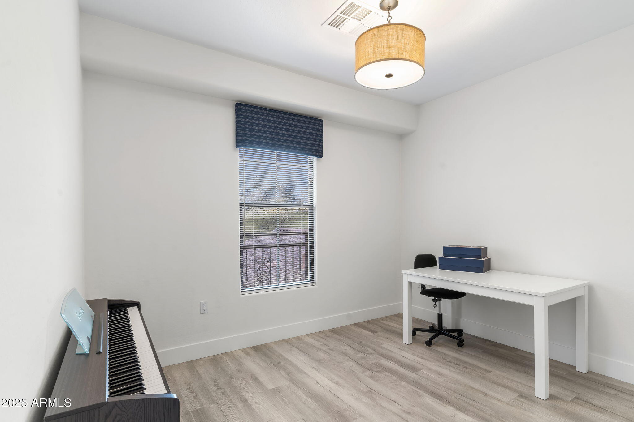 20750 N 87TH Street, 1137