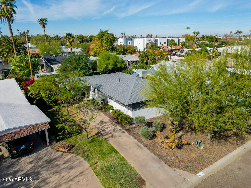 4530 N 9TH Avenue
