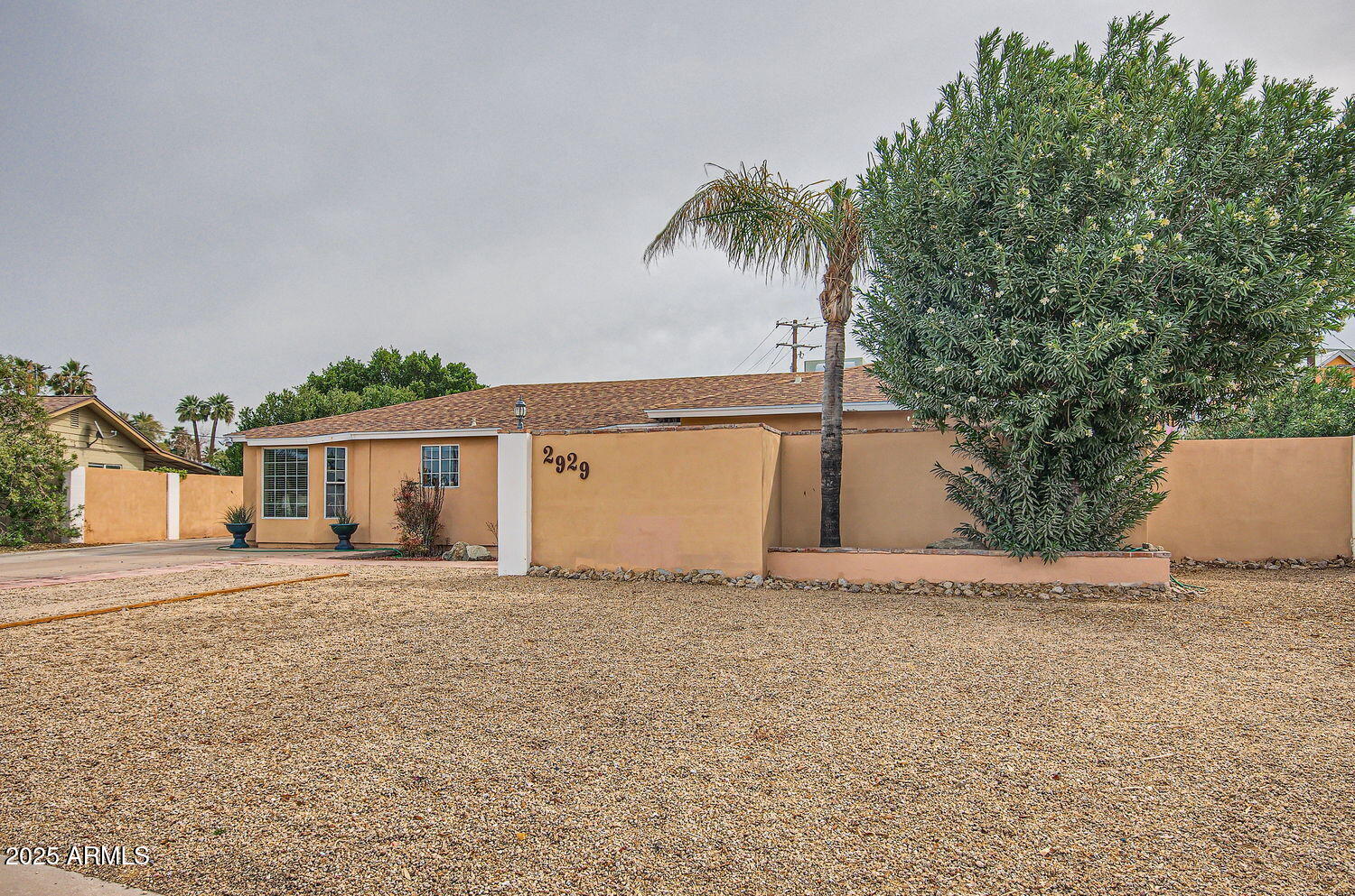 2929 N 55TH Place