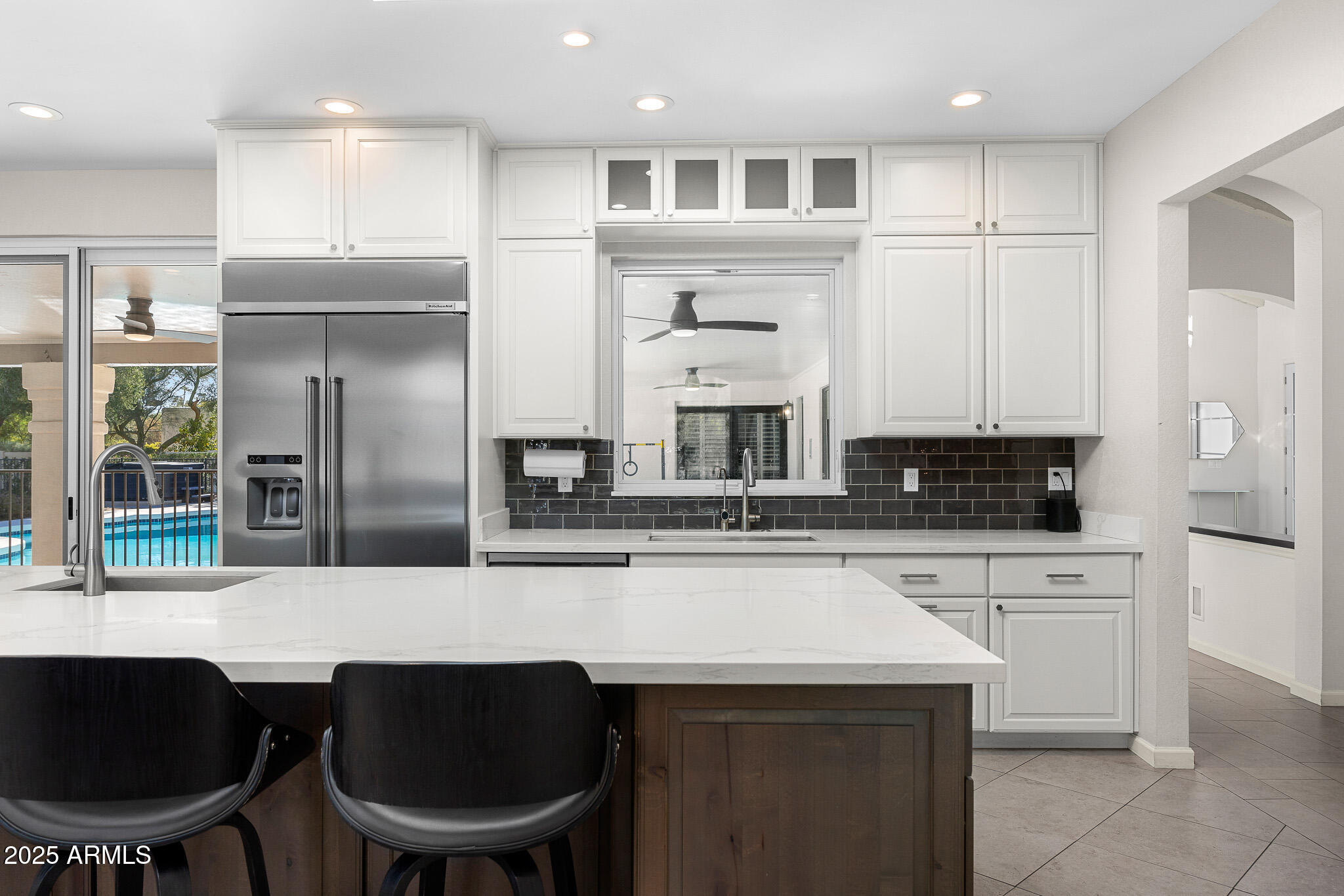 9901 N 51ST Place