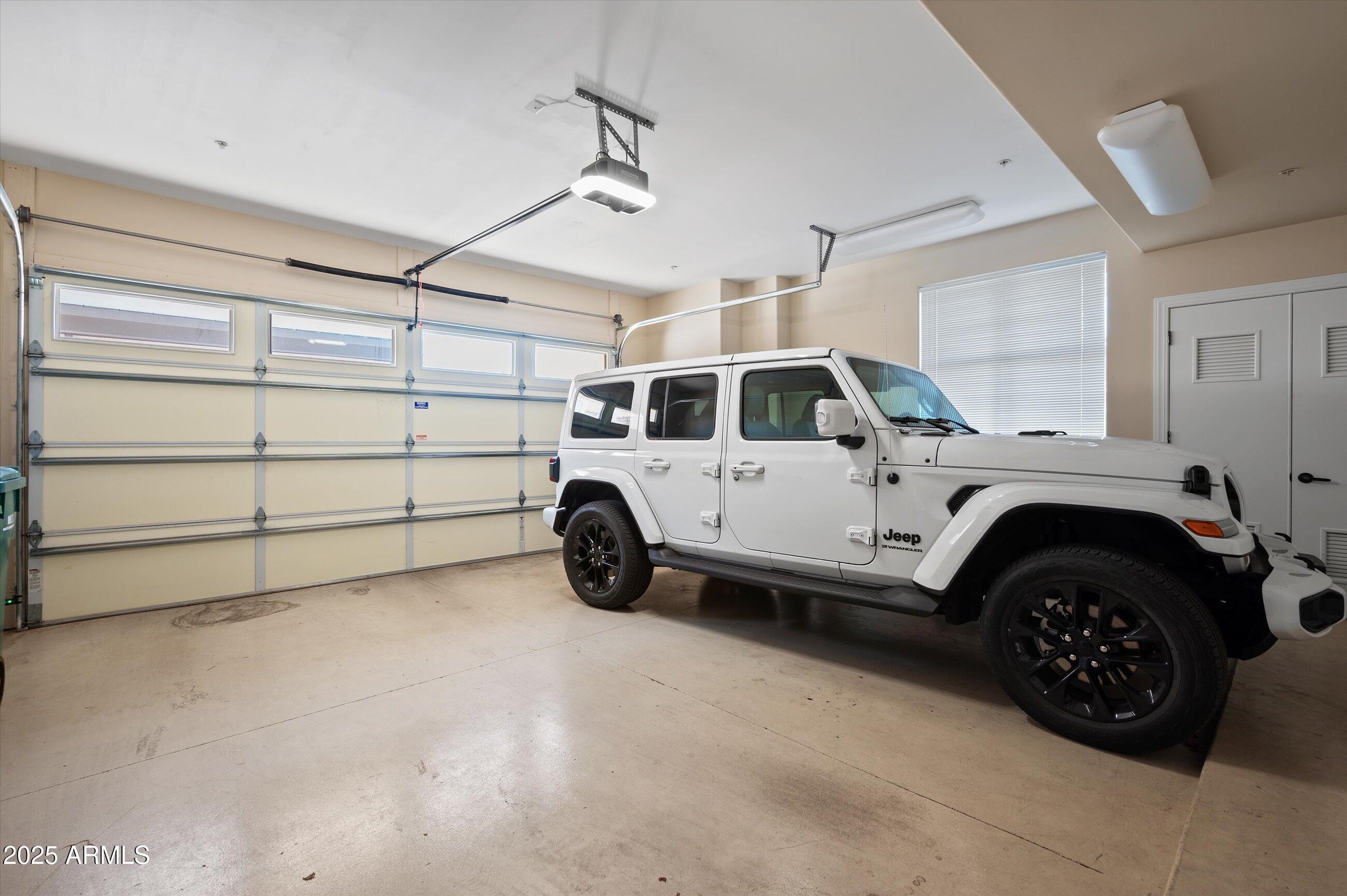 4931 N WOODMERE FAIRWAY, 1001