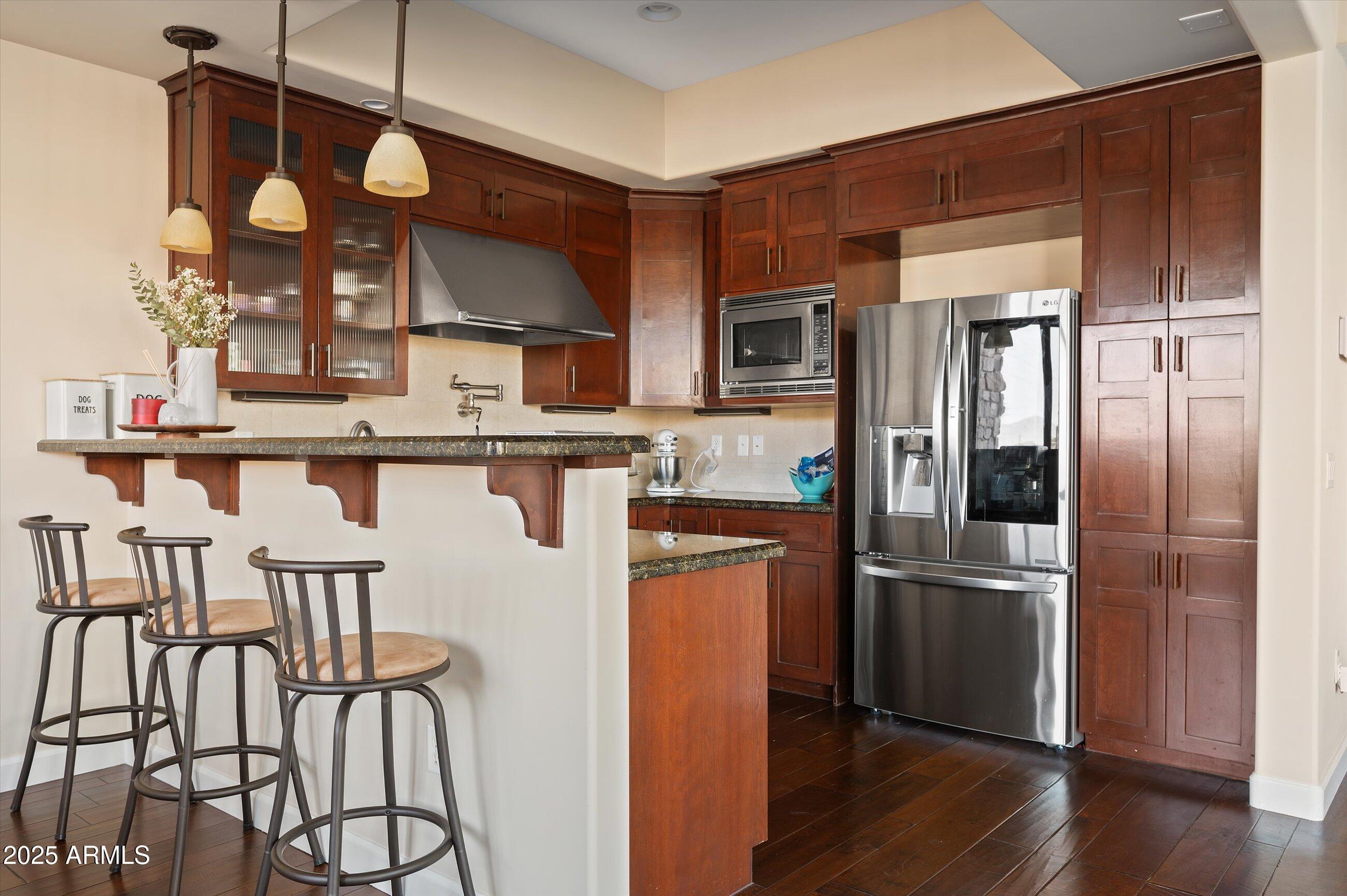 4931 N WOODMERE FAIRWAY, 1001
