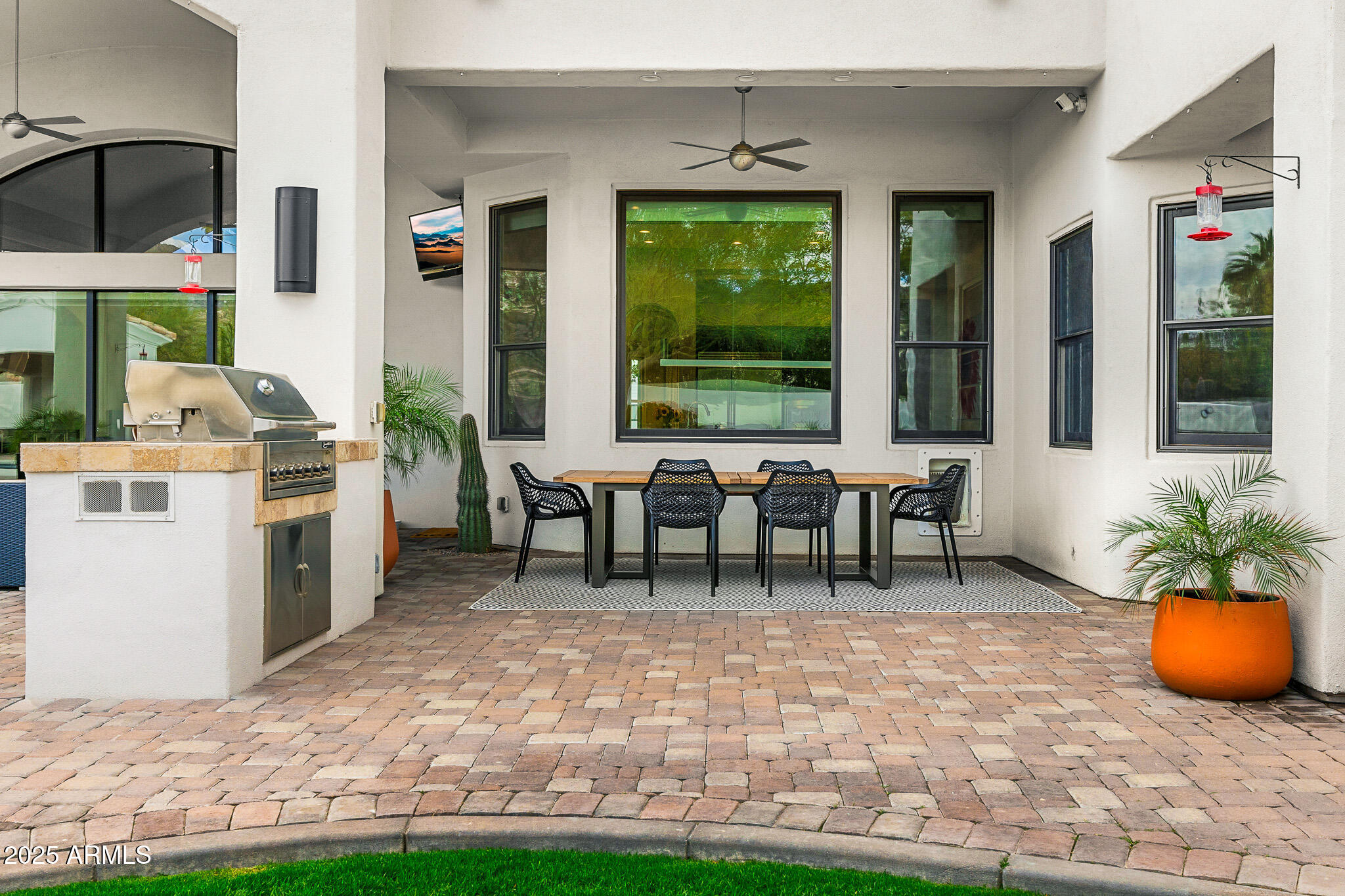 3246 E SAN MIGUEL Place