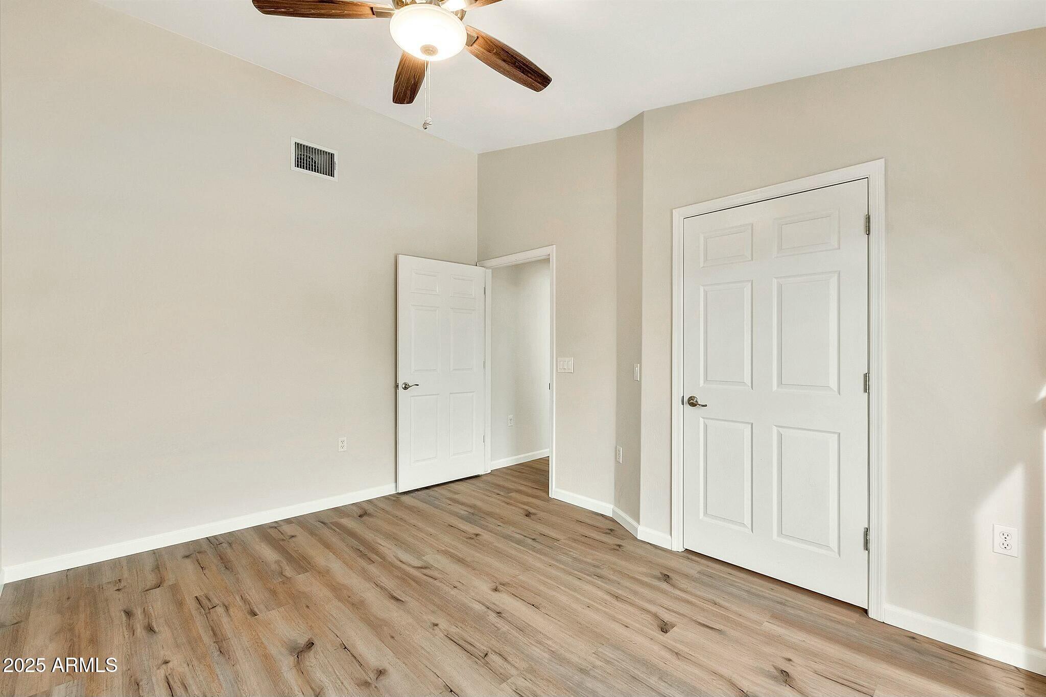 5249 E SHEA Boulevard, 214