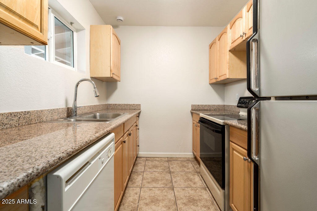 4620 N 10TH Place