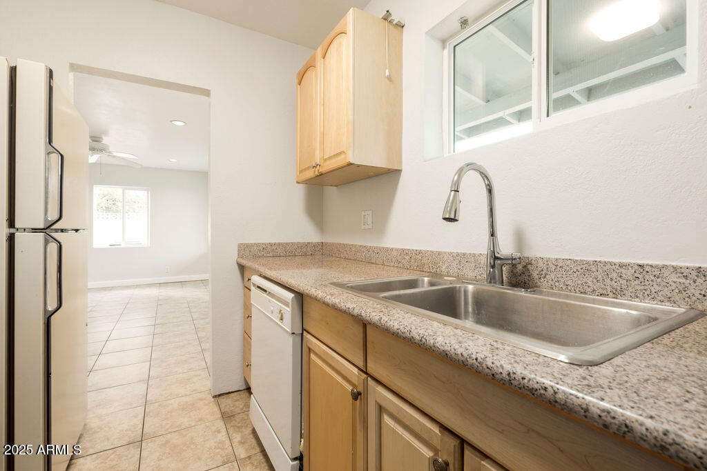 4620 N 10TH Place