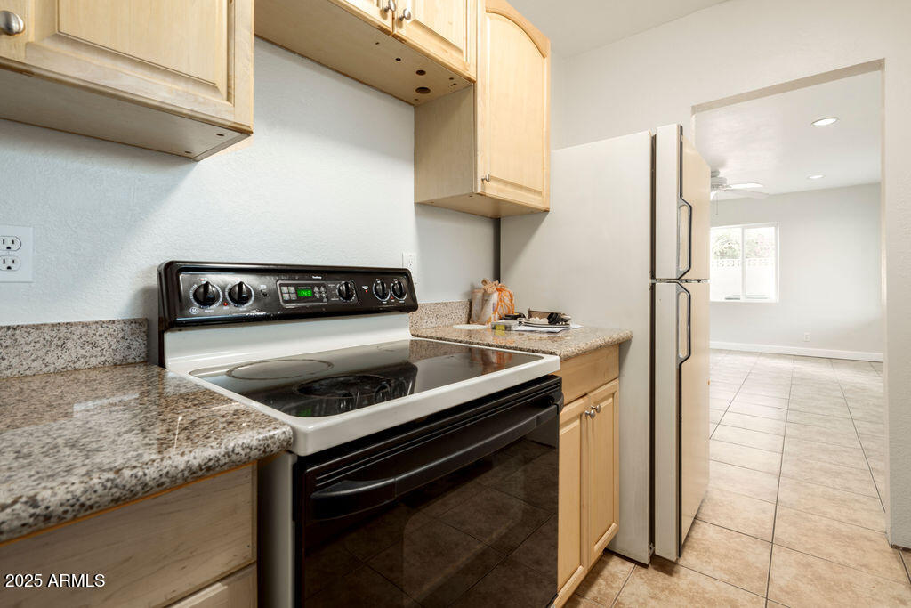 4620 N 10TH Place