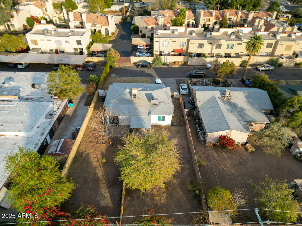 4620 N 10TH Place