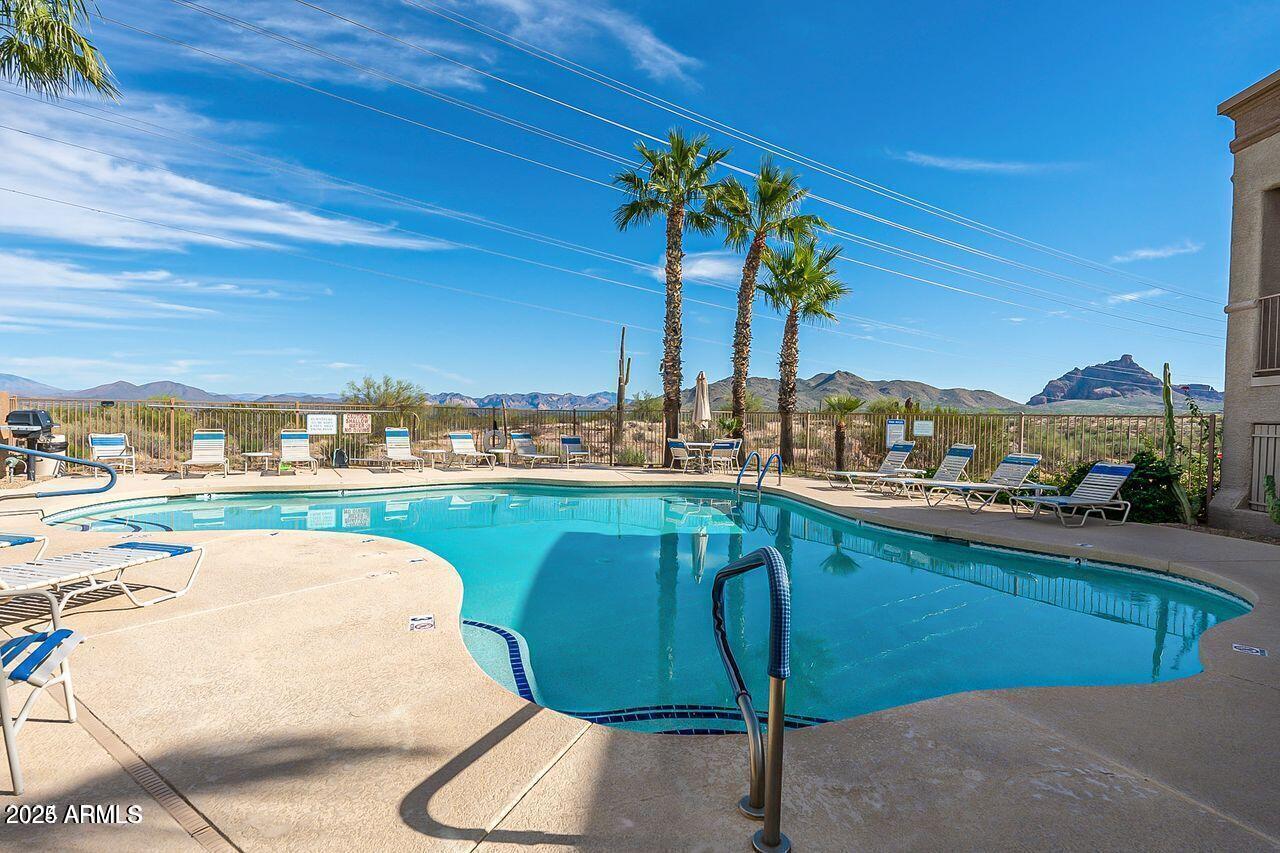 10401 N SAGUARO Boulevard, 104