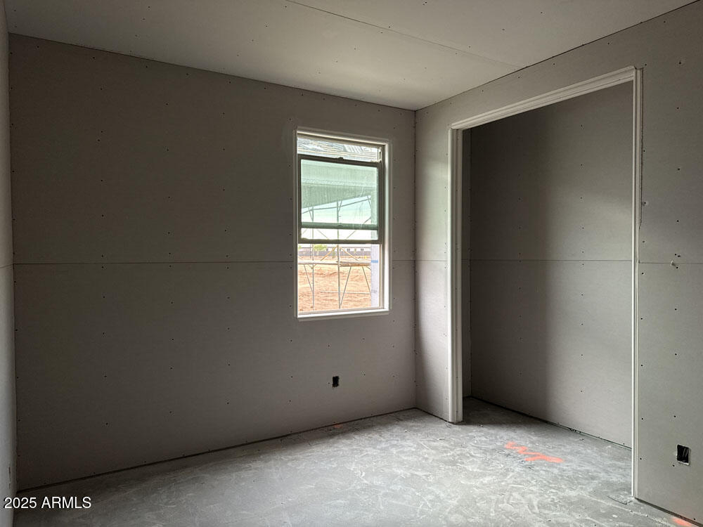 15768 W BERYL Avenue