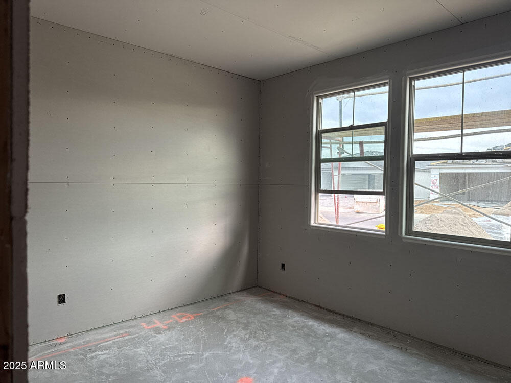 15768 W BERYL Avenue