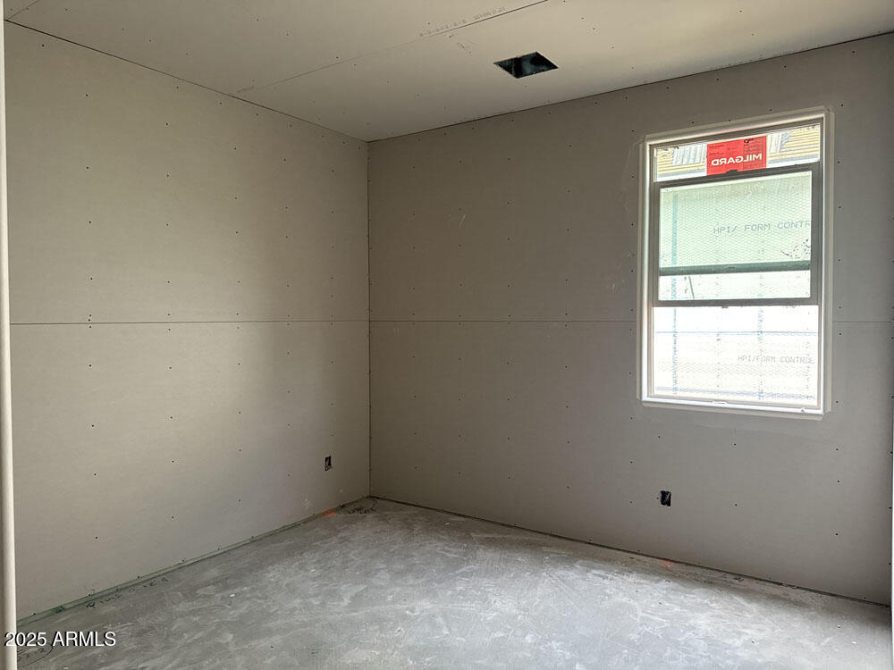 15768 W BERYL Avenue