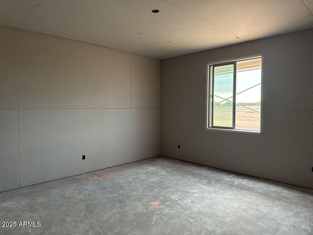 15768 W BERYL Avenue