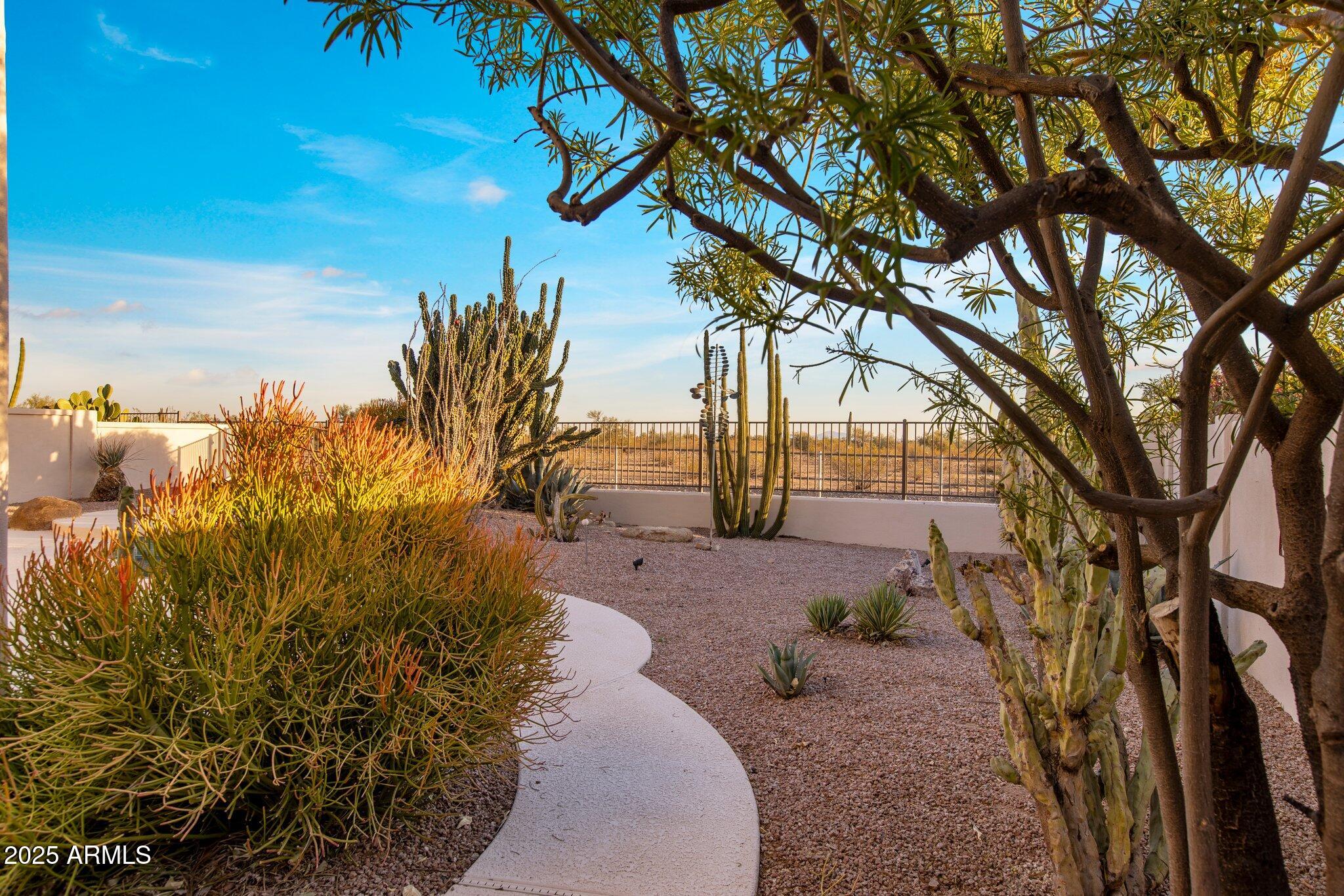 11627 E Bella Vista Drive