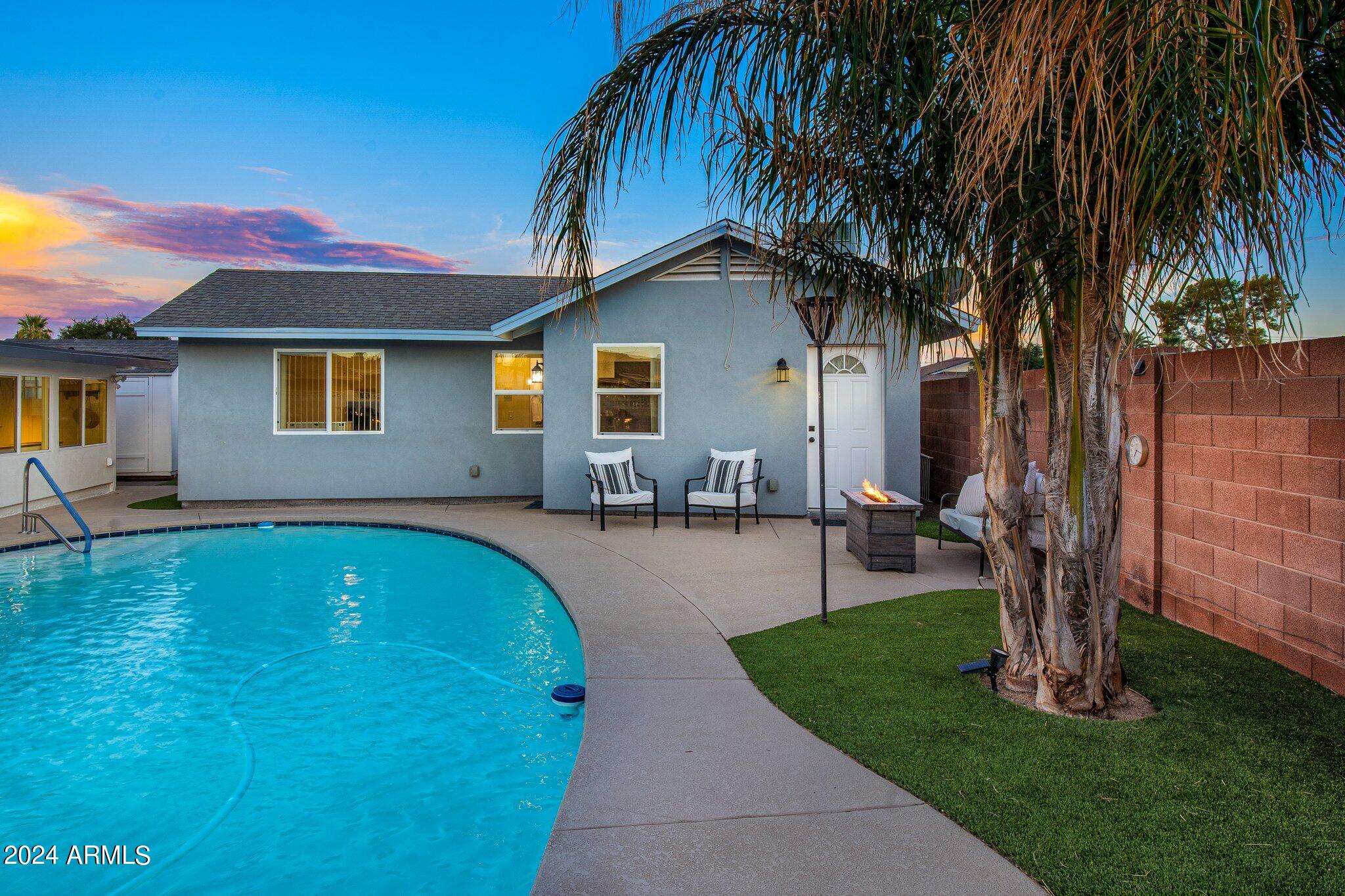 8259 E MULBERRY Lane