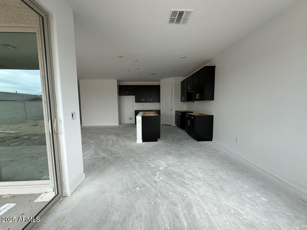 22840 E ROUNDUP Way
