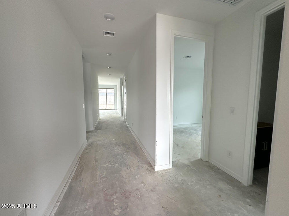 22840 E ROUNDUP Way