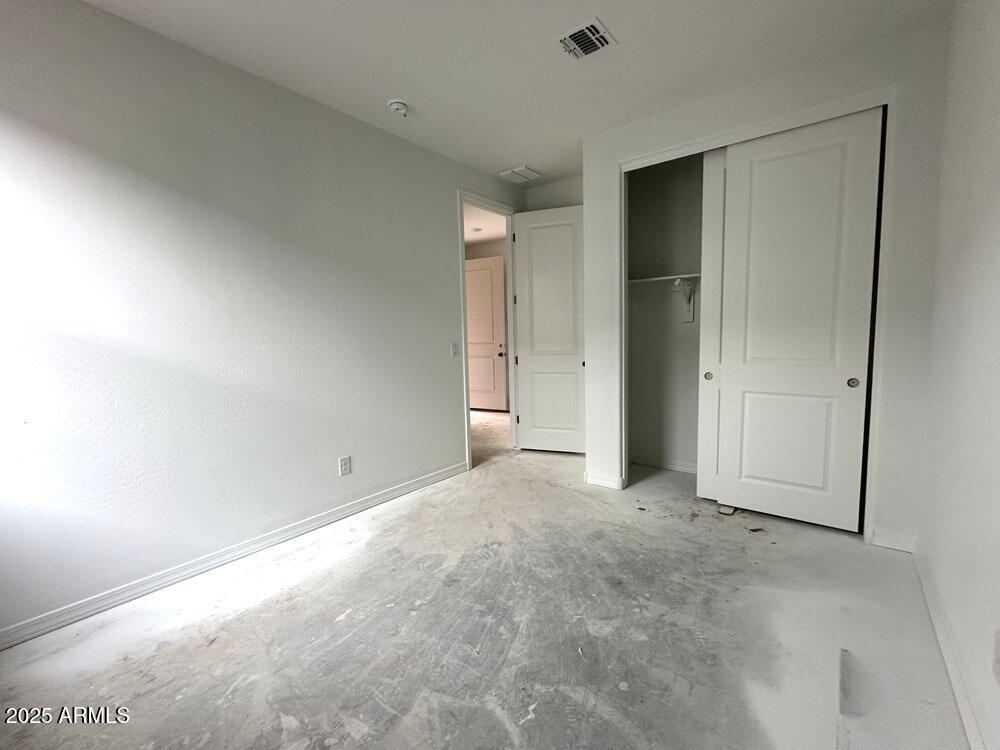 22840 E ROUNDUP Way