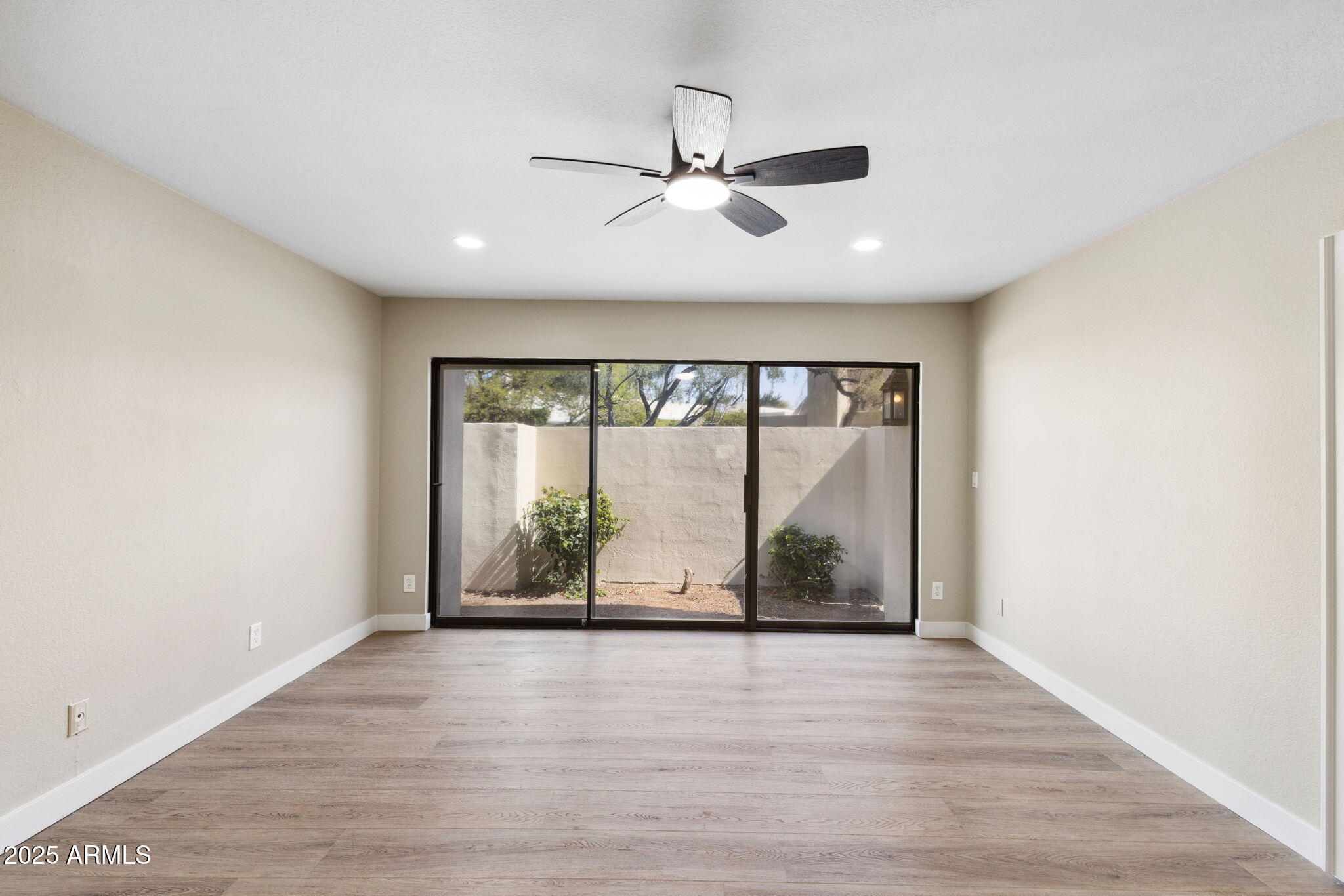 5310 N 24TH Place