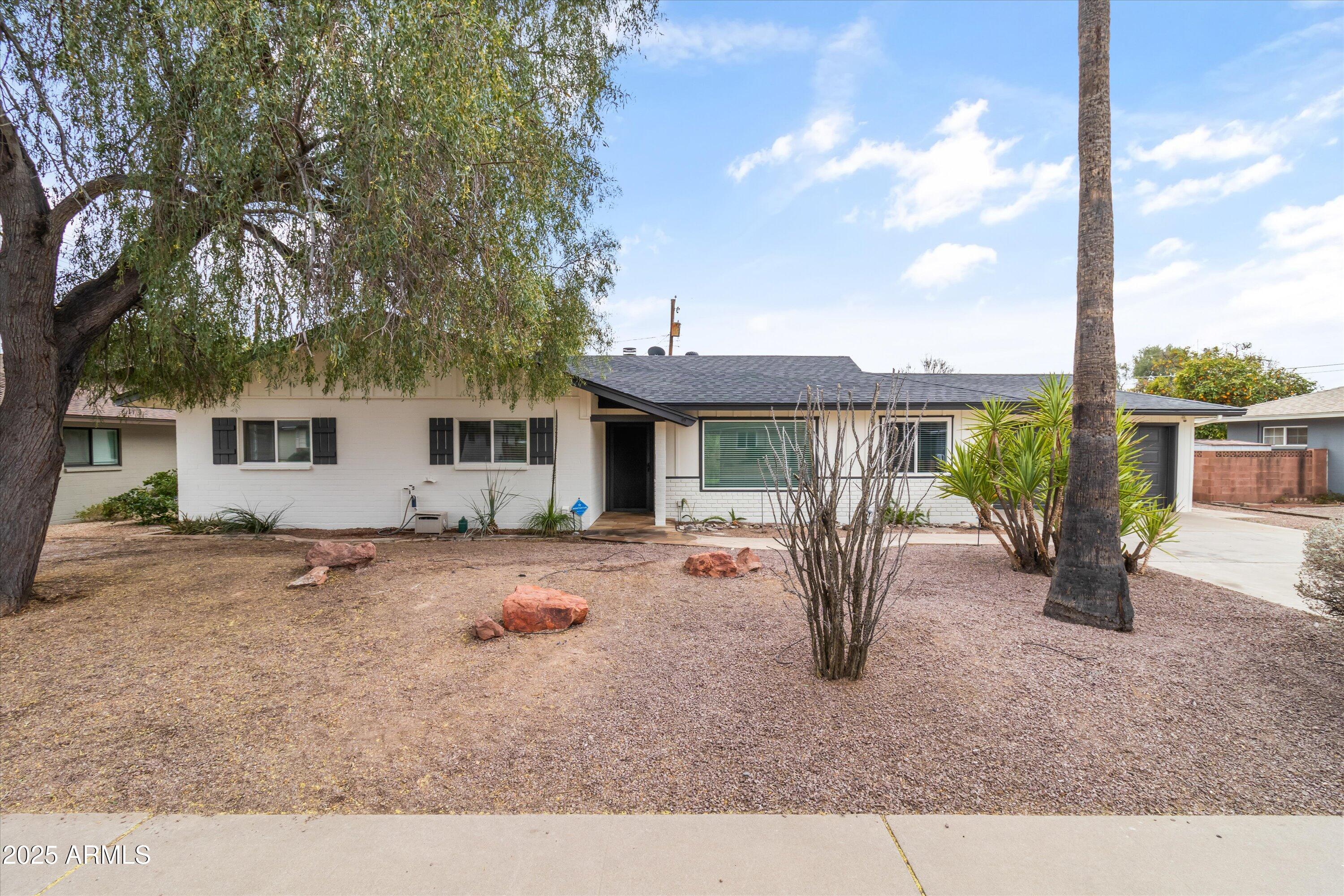 1509 W Tuckey Lane
