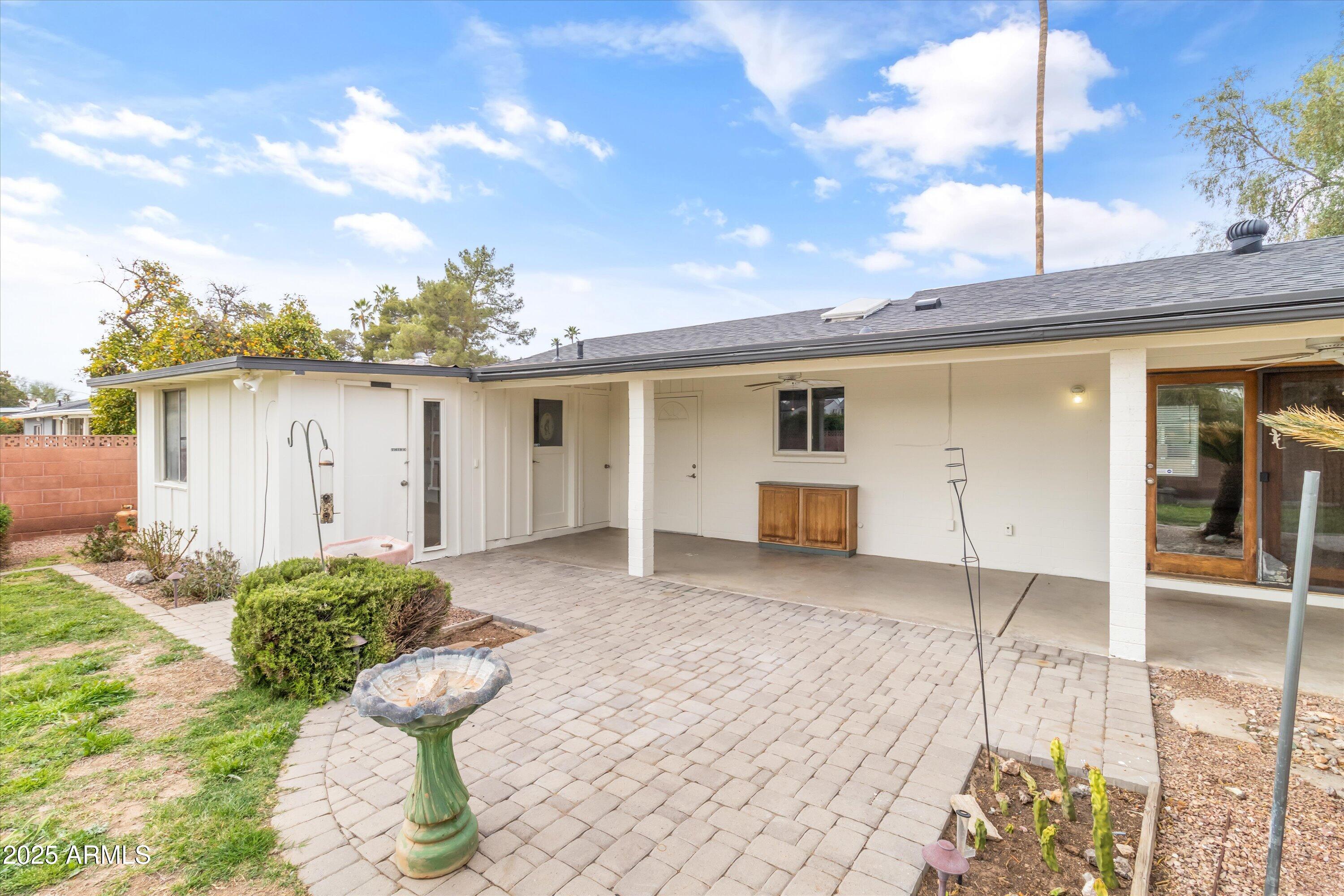 1509 W Tuckey Lane