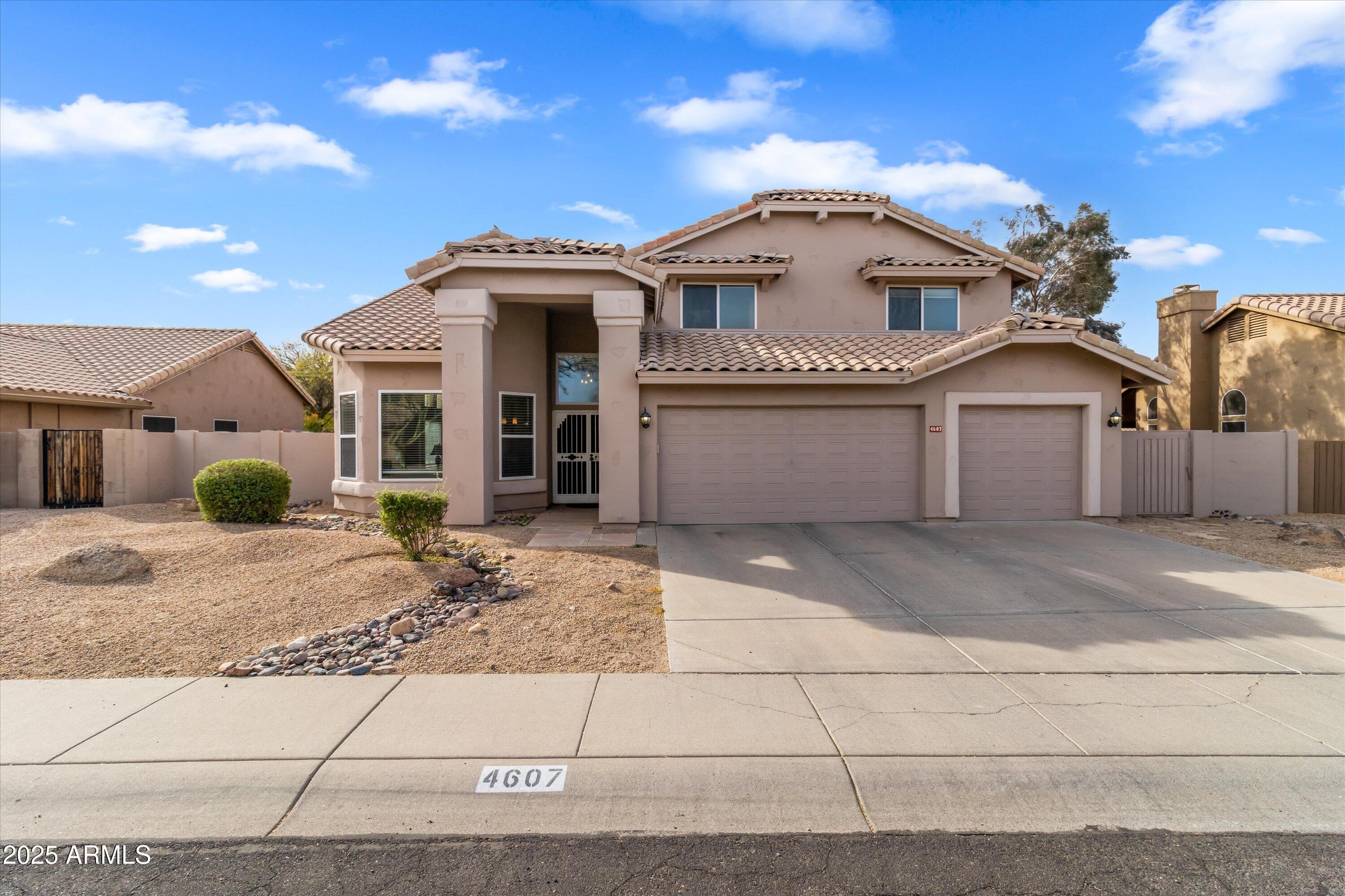 4607 E RANCHO LAREDO Drive