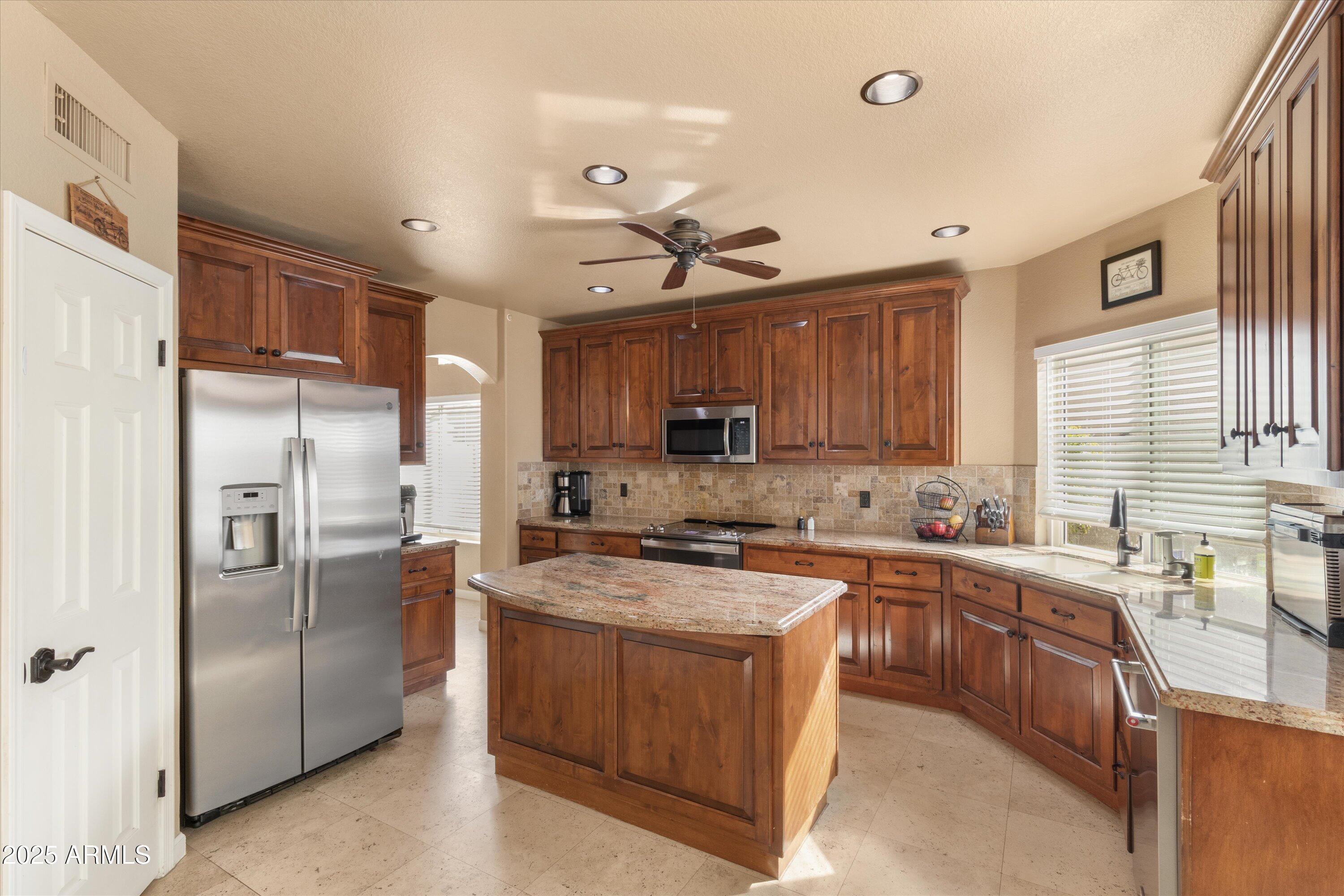 4607 E RANCHO LAREDO Drive
