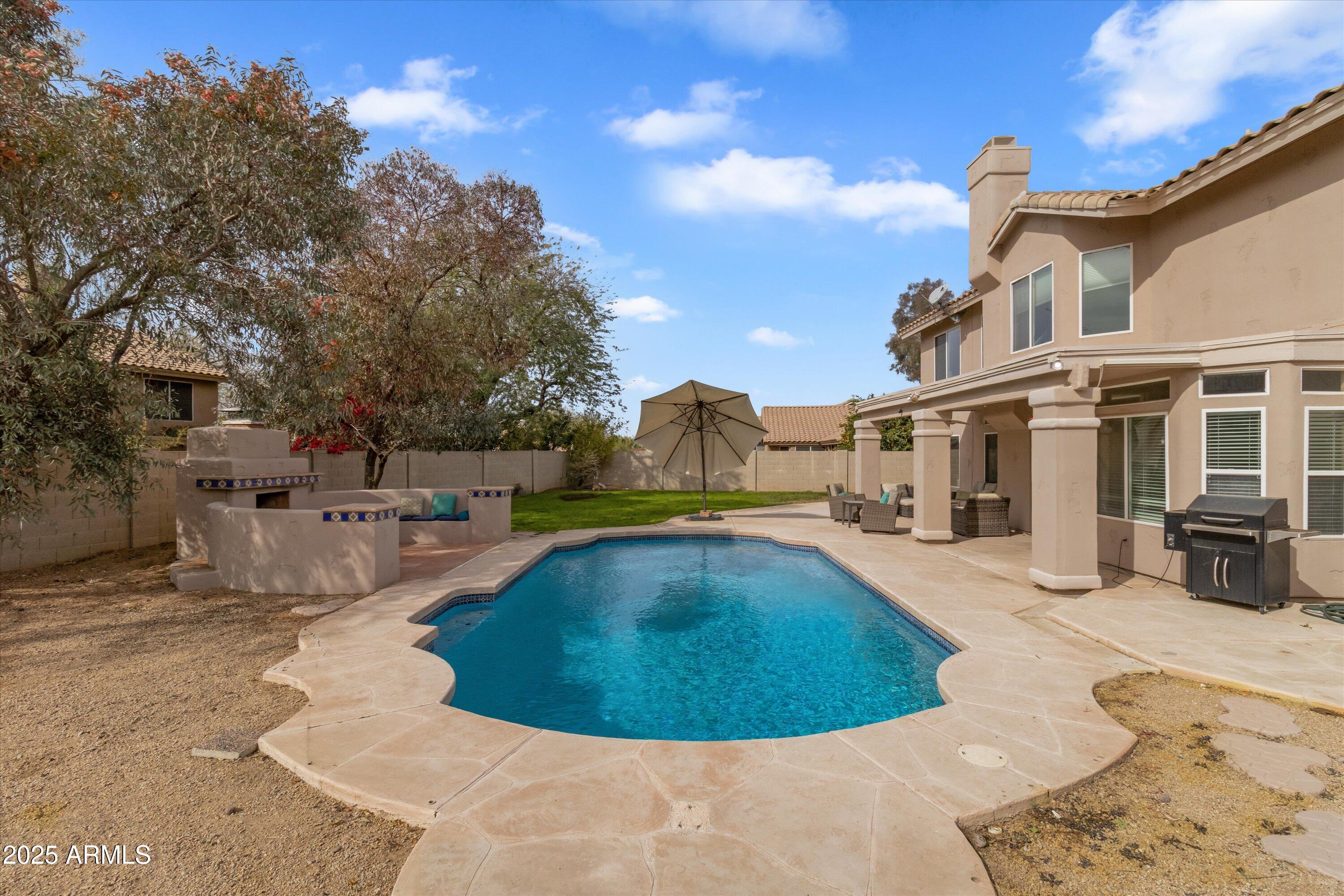 4607 E RANCHO LAREDO Drive