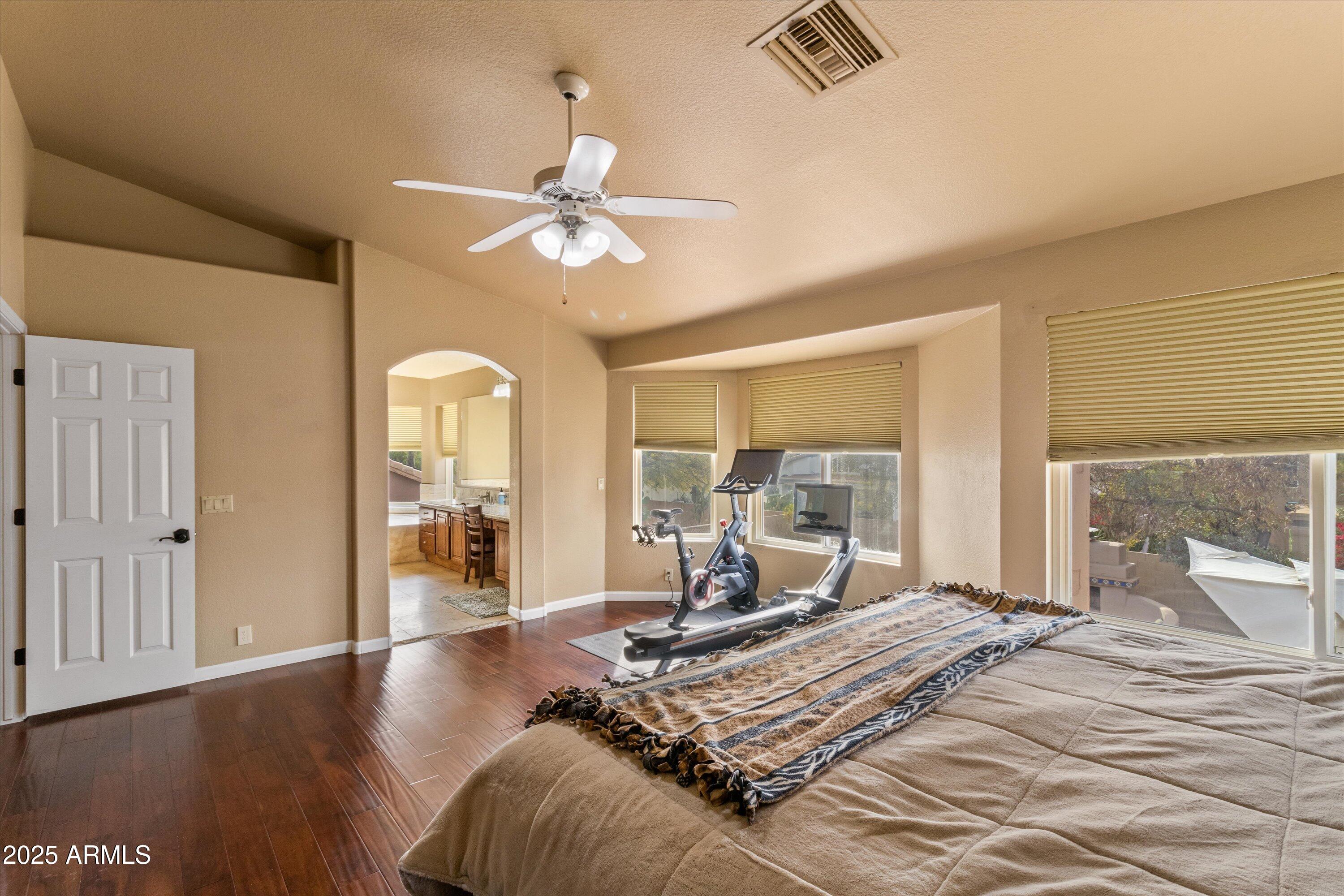 4607 E RANCHO LAREDO Drive