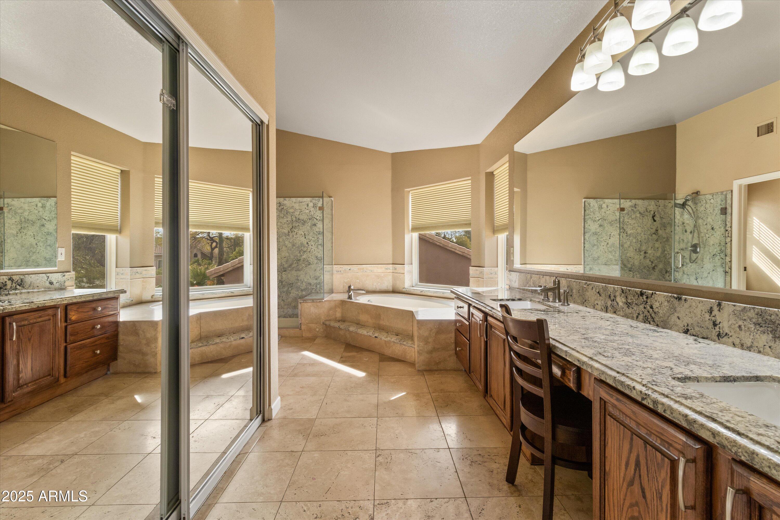4607 E RANCHO LAREDO Drive
