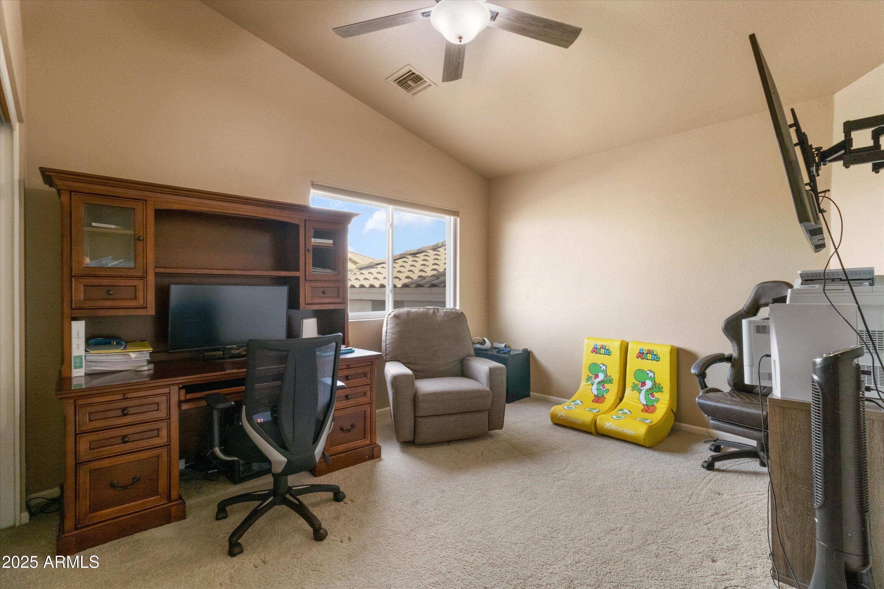 4607 E RANCHO LAREDO Drive