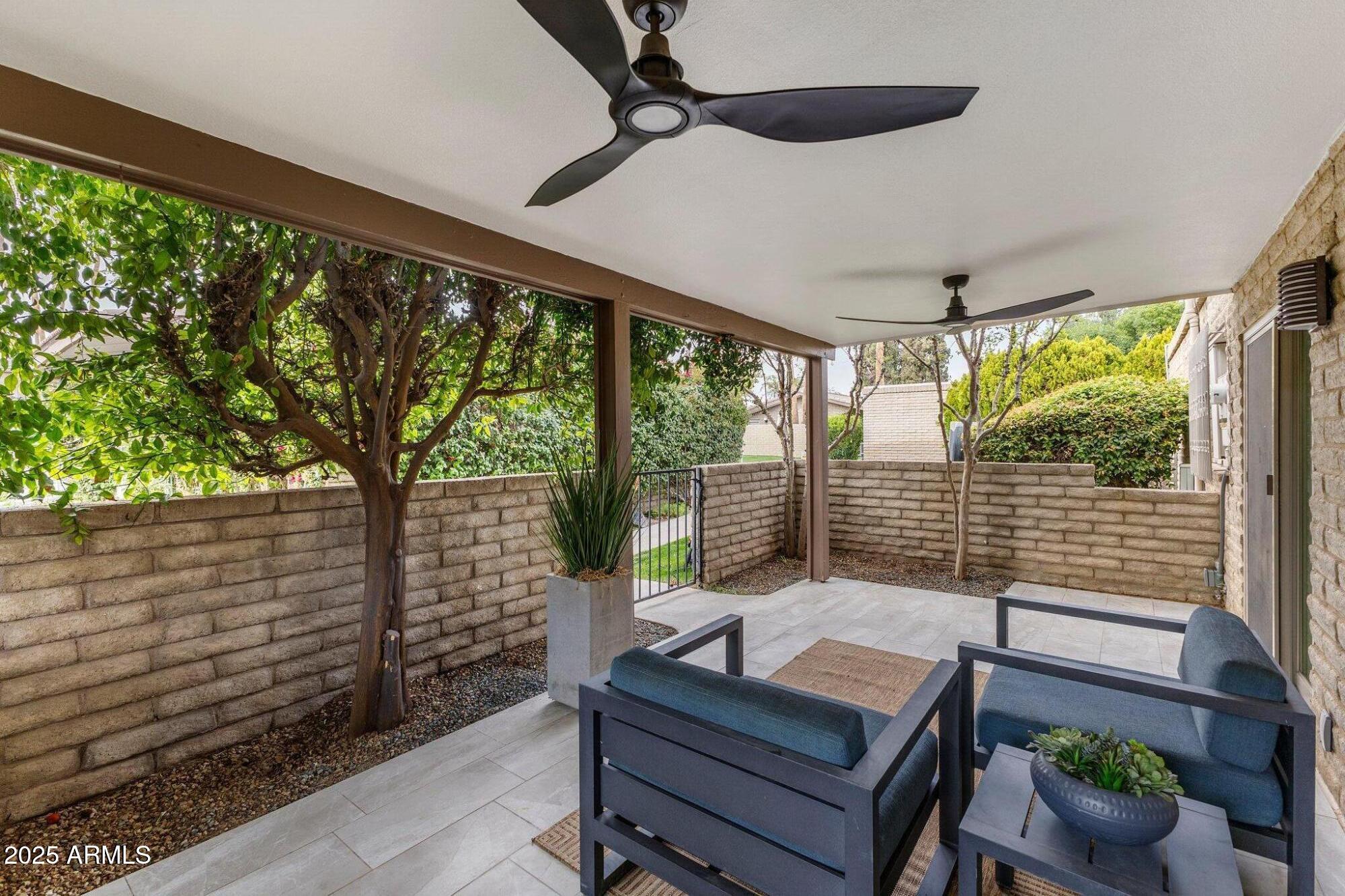 4800 N 68TH Street, 109