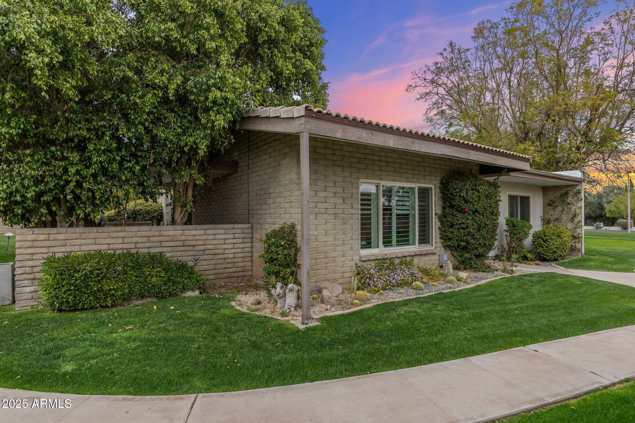 4800 N 68TH Street, 109