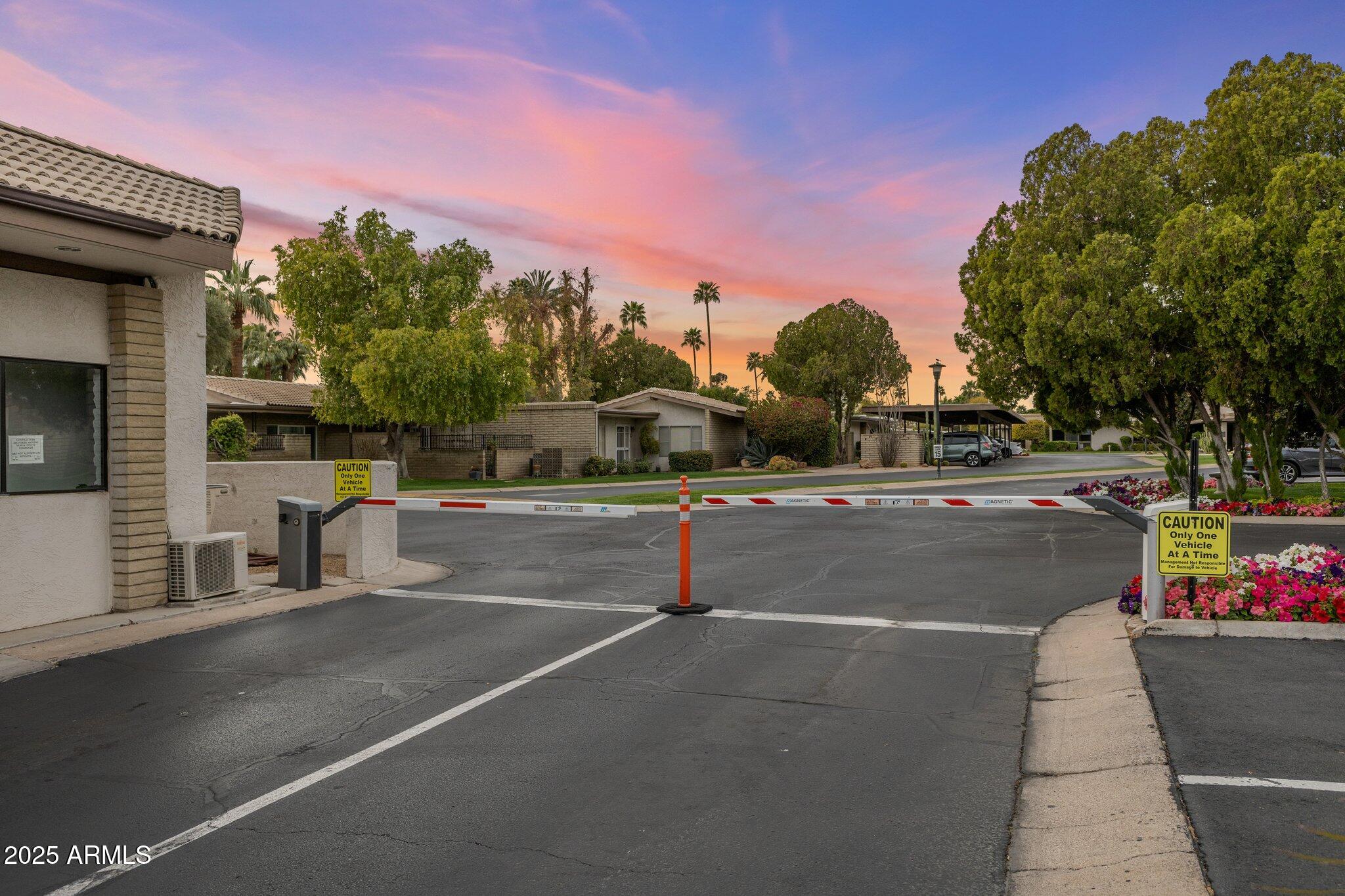 4800 N 68TH Street, 109