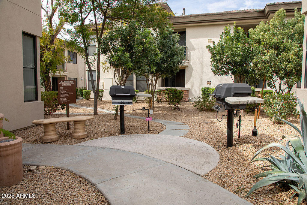 6900 E PRINCESS Drive, 2124