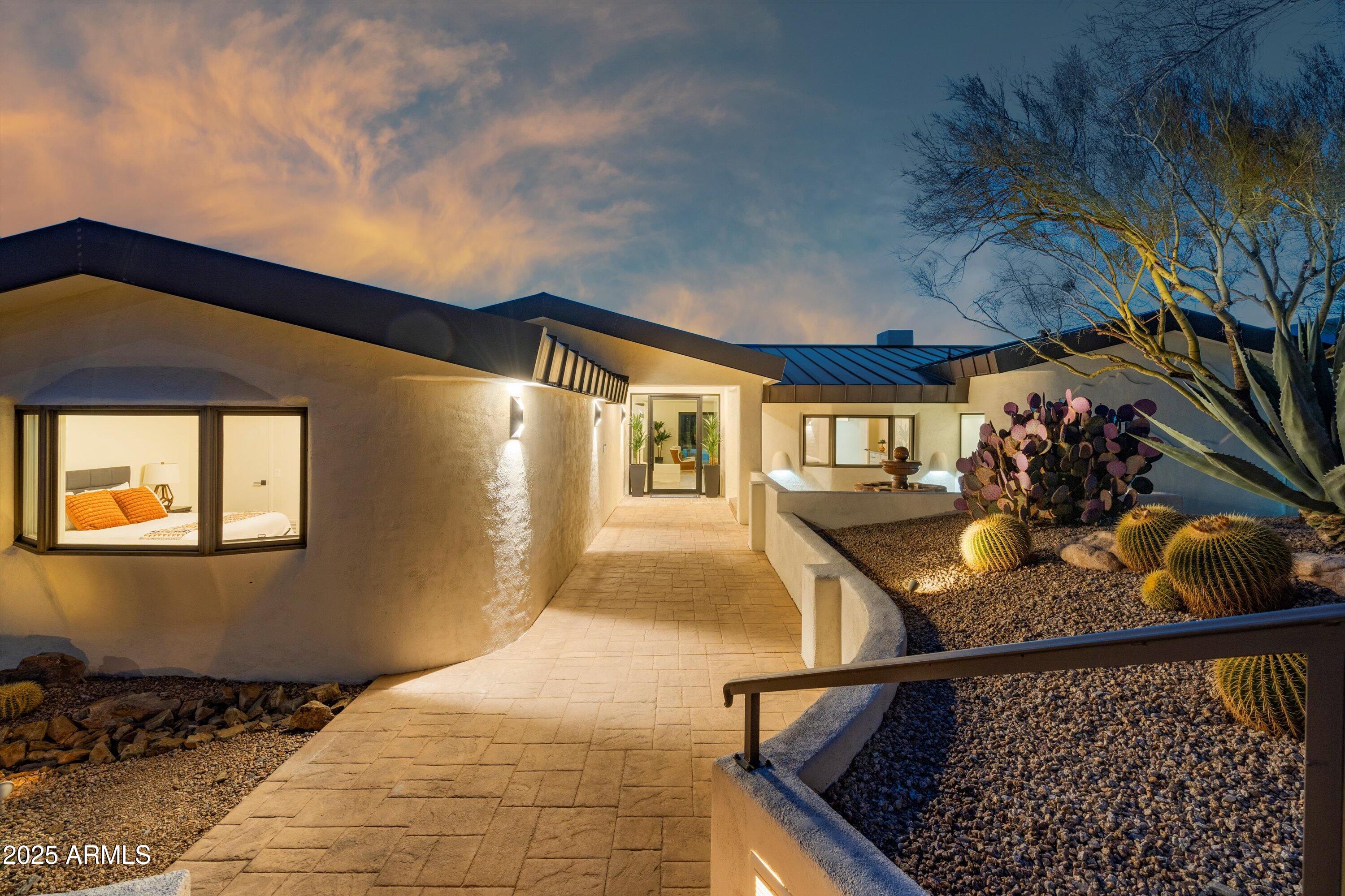 37801 N Stirrup Circle