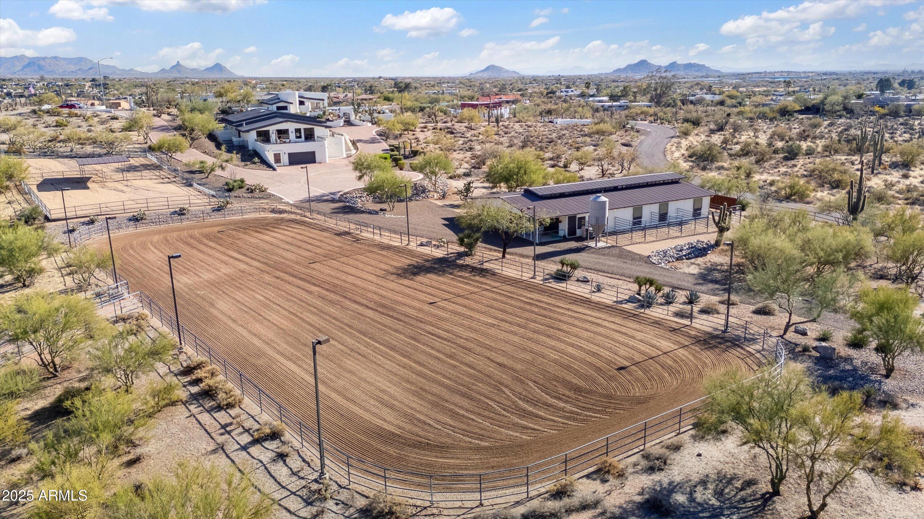 37801 N Stirrup Circle