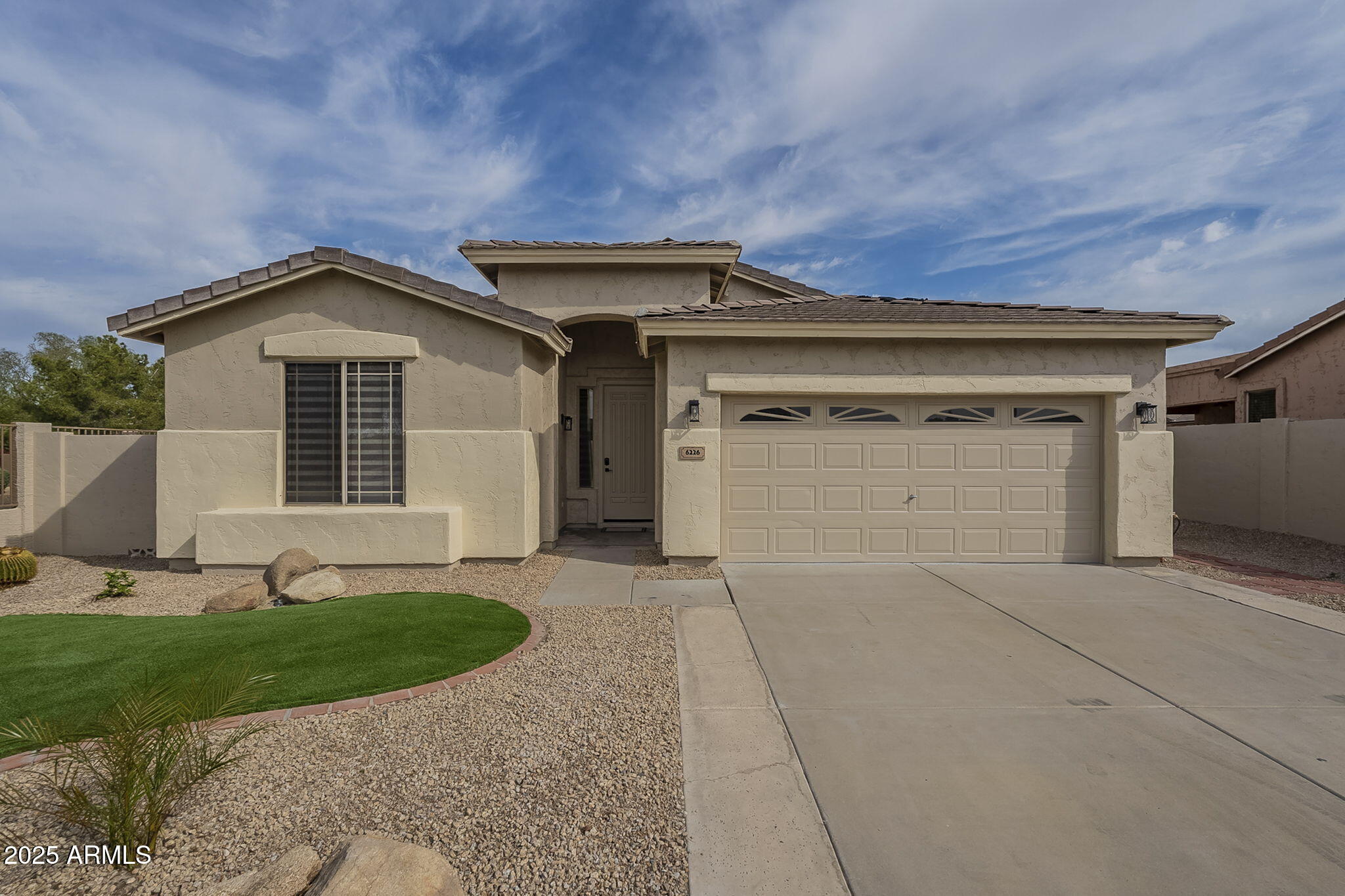 6226 W WIKIEUP Lane
