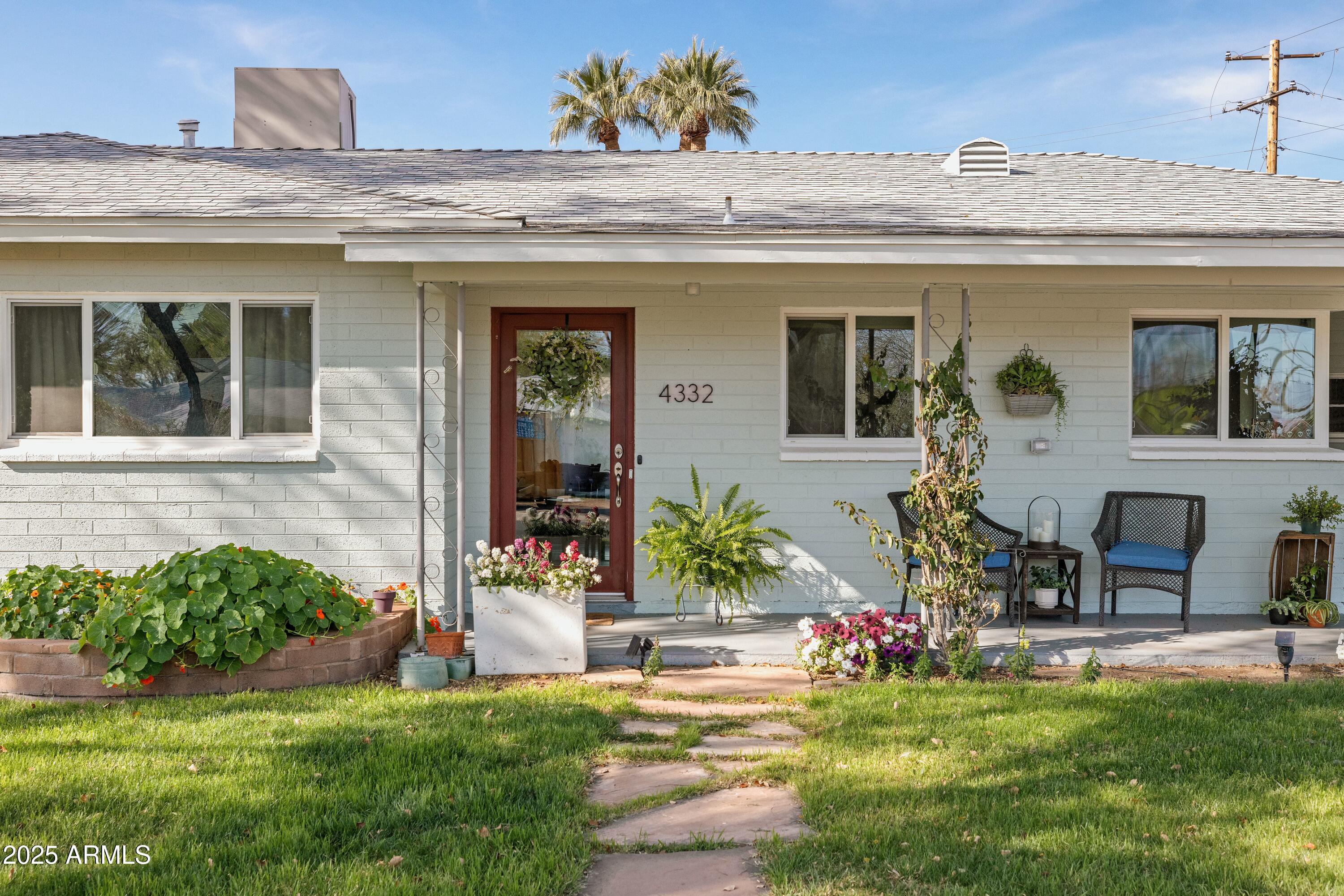 4332 E Calle Redonda Street