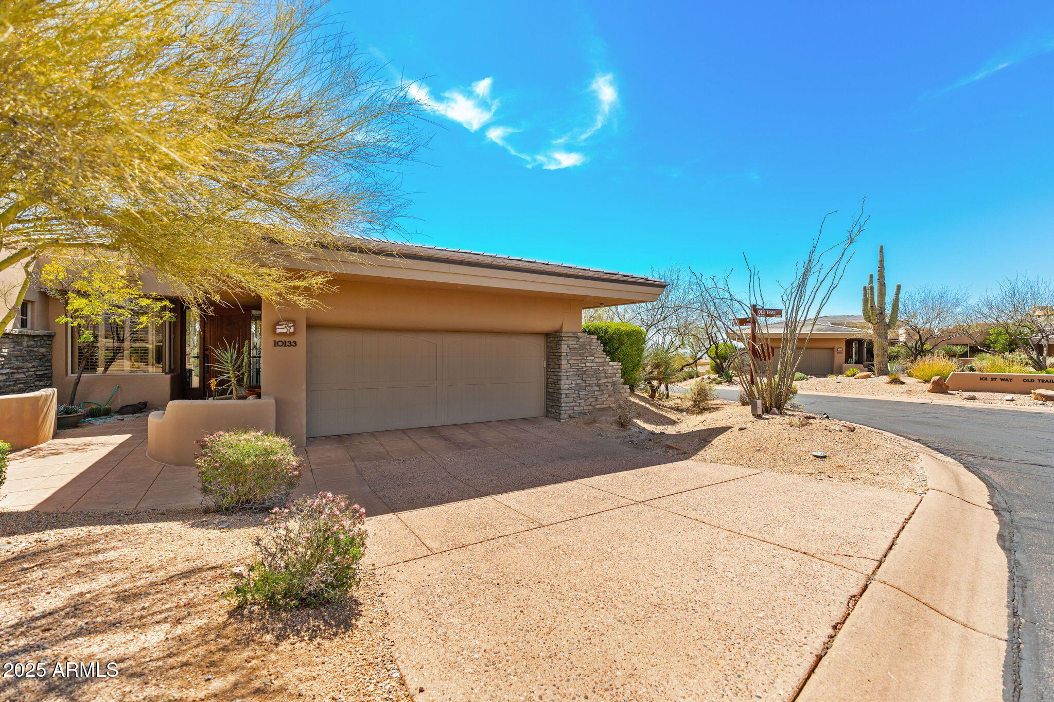 10133 E OLD TRAIL Road