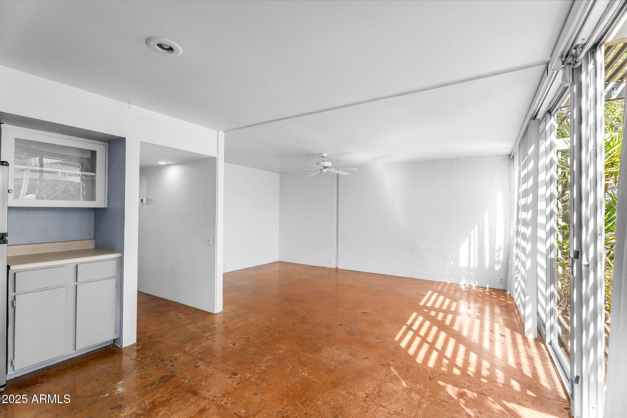 4225 N 36TH Street, 24