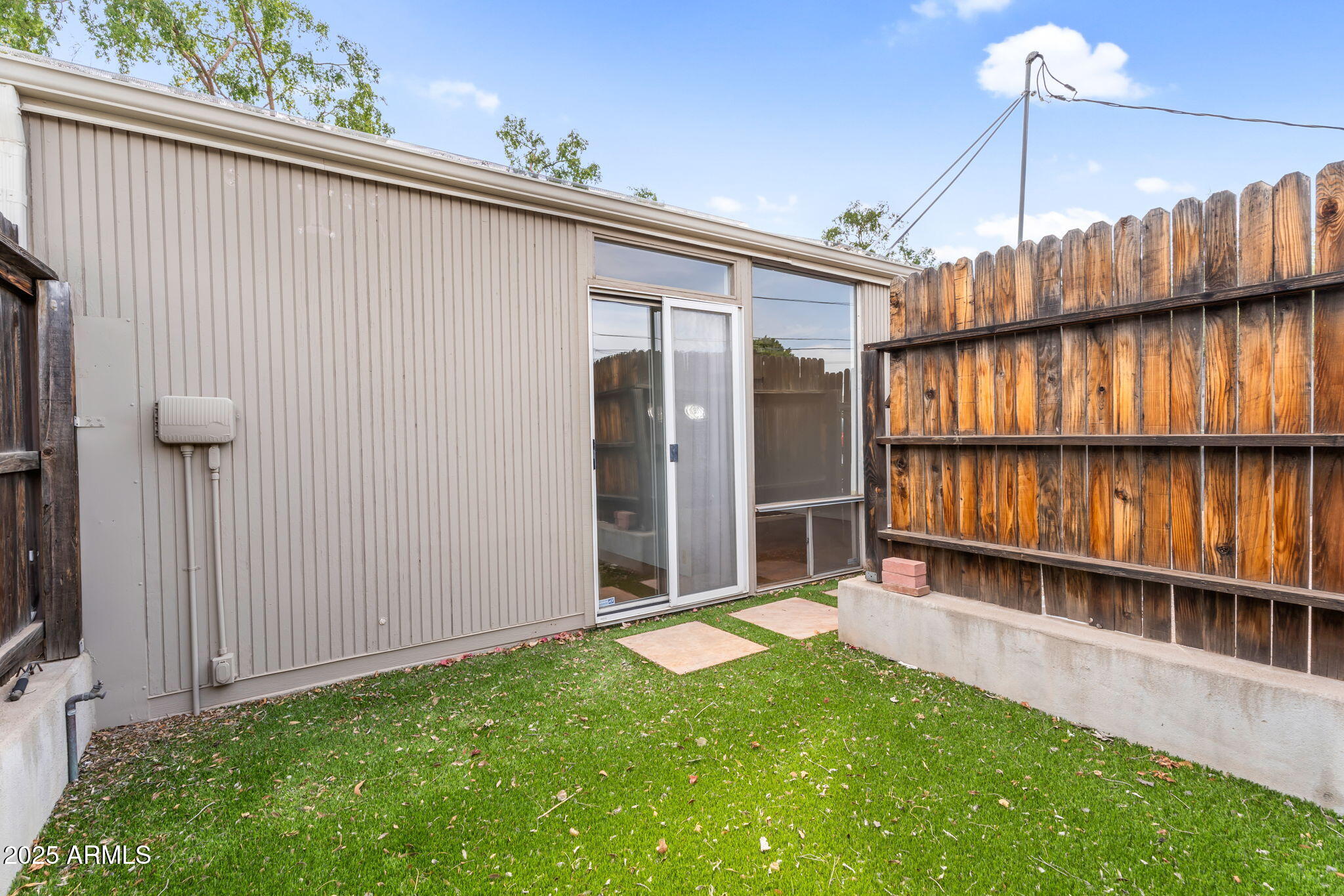 4225 N 36TH Street, 24