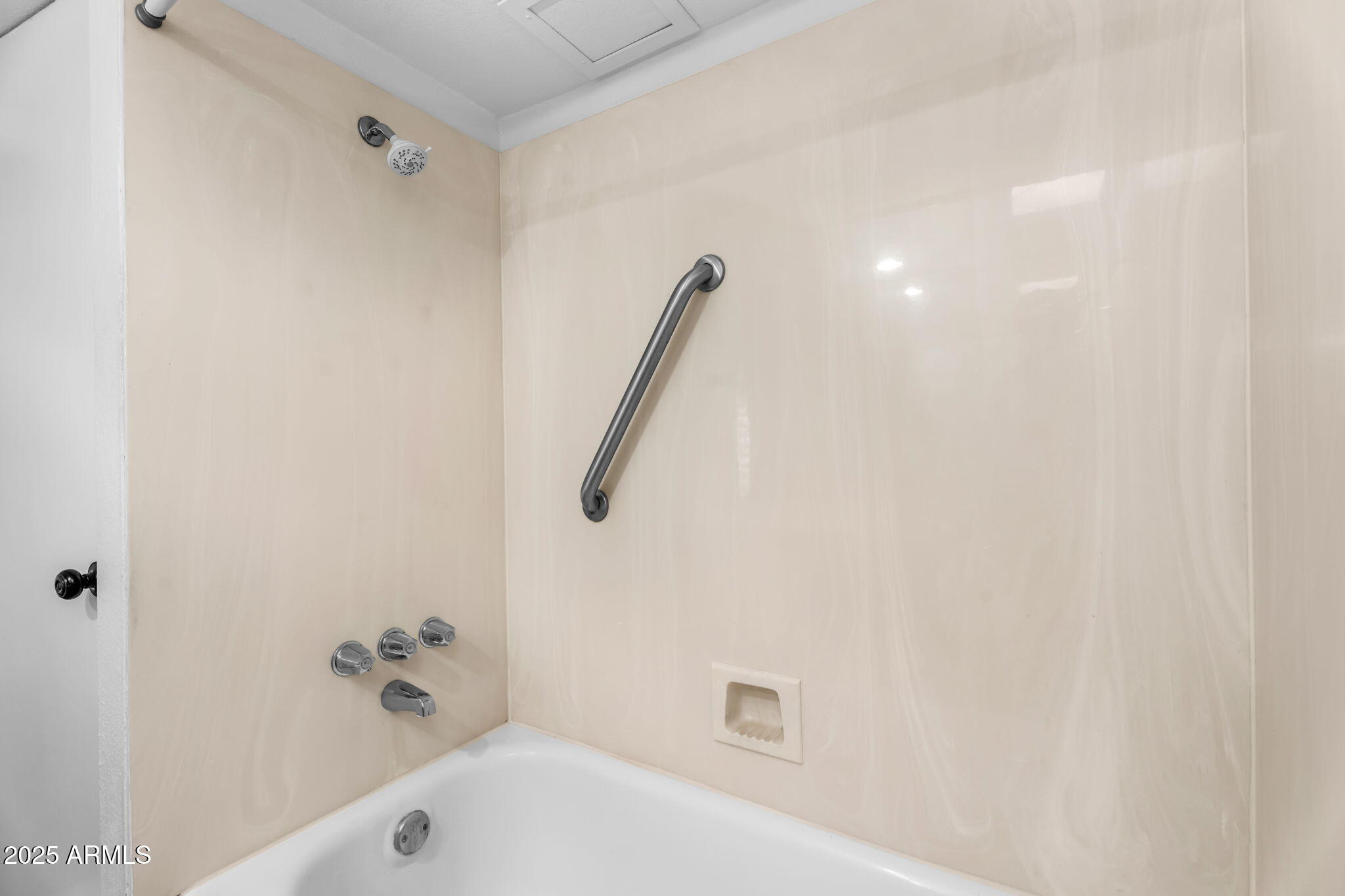 4225 N 36TH Street, 24