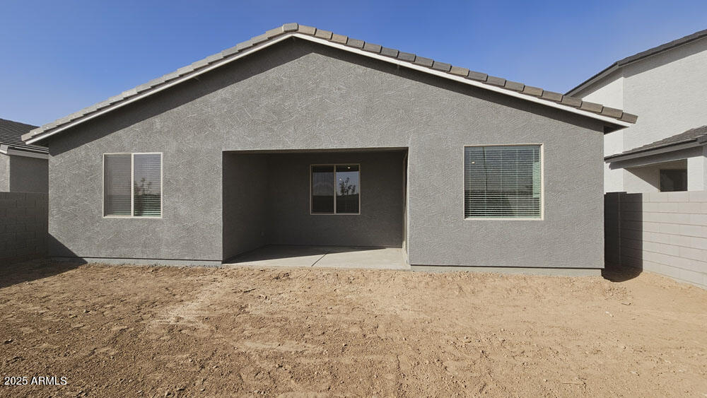 37907 N COWBOY Lane