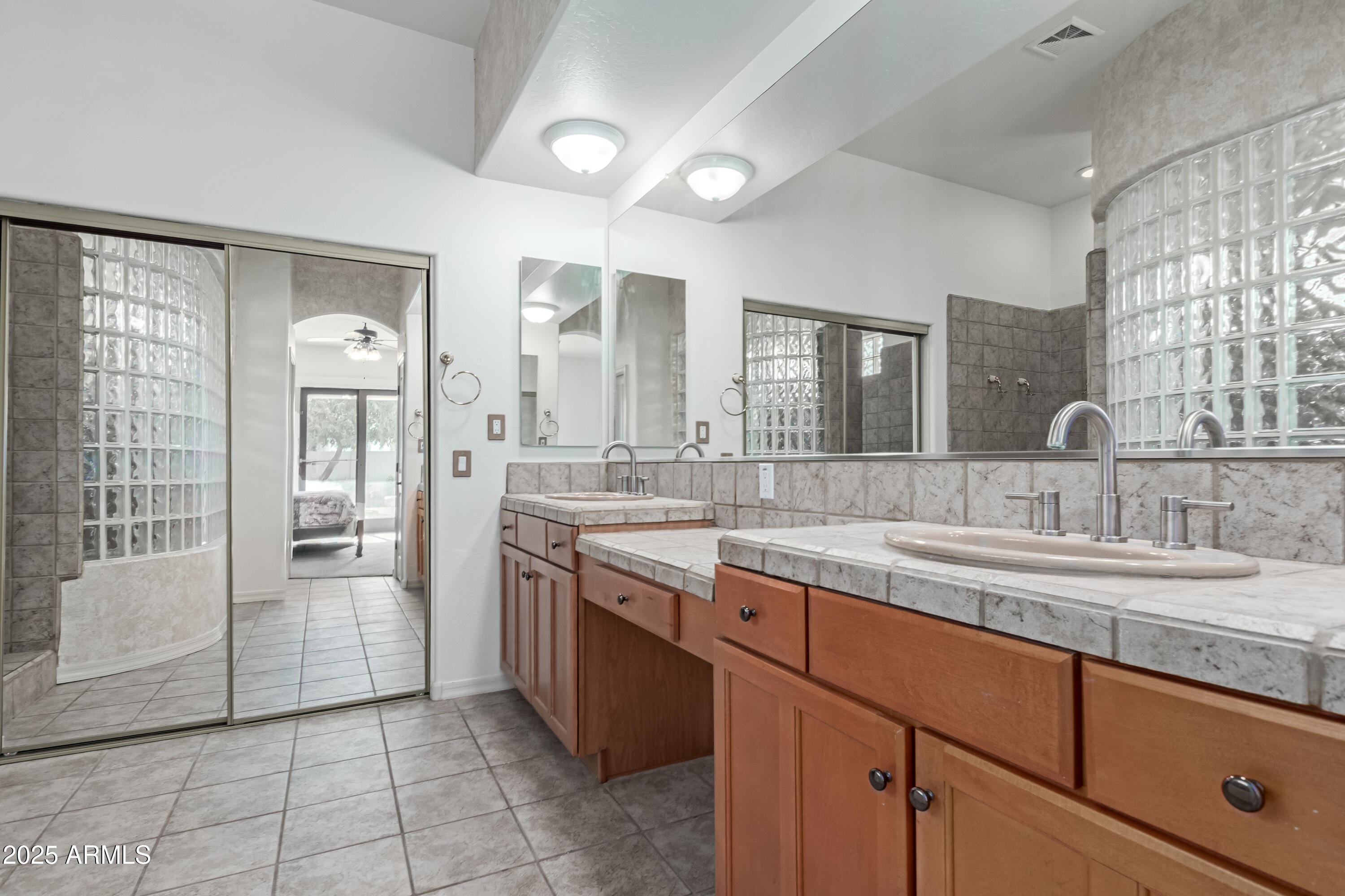 5752 S CROSSBOW Place