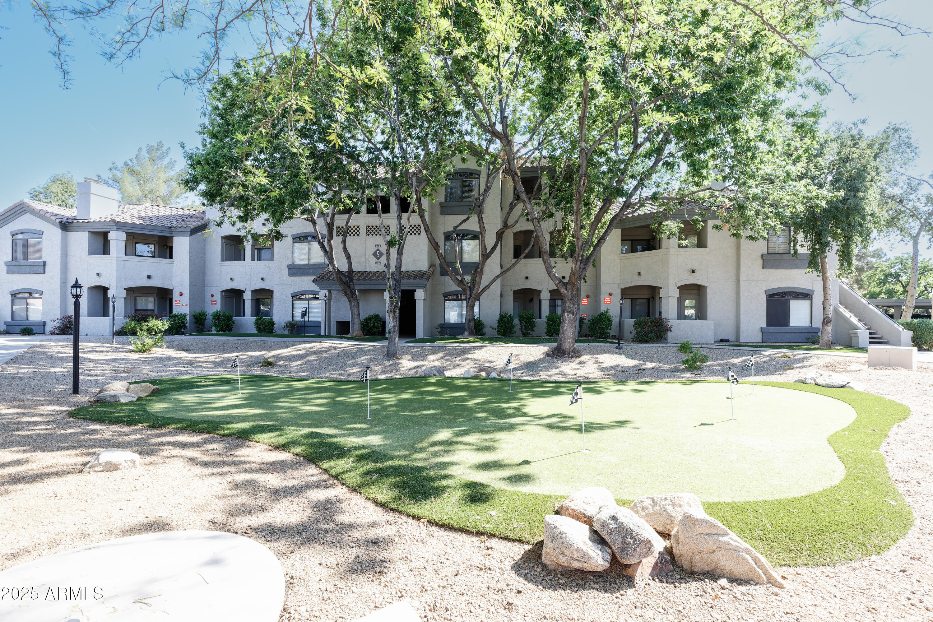 15095 N THOMPSON PEAK Parkway, 1012