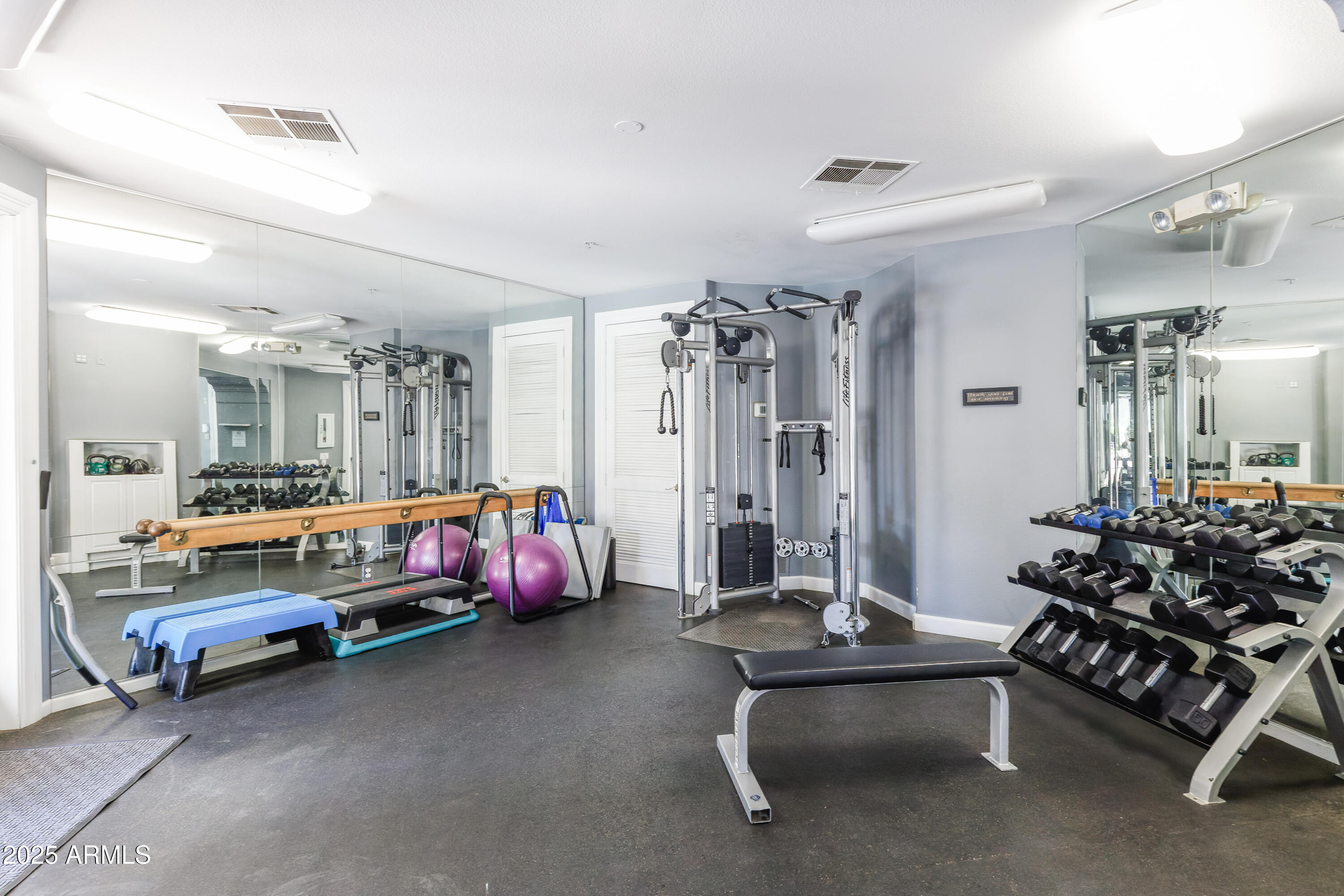 15095 N THOMPSON PEAK Parkway, 1012