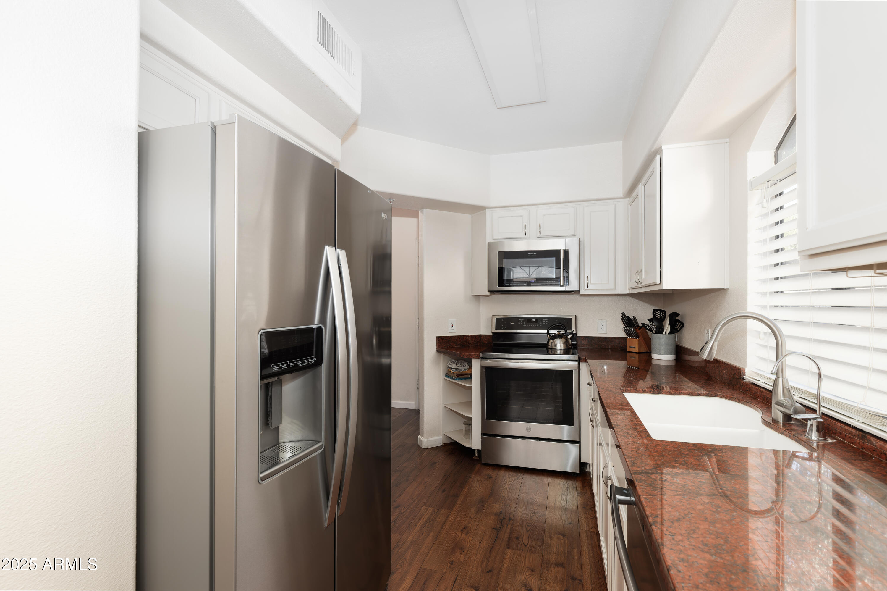 15095 N THOMPSON PEAK Parkway, 1012