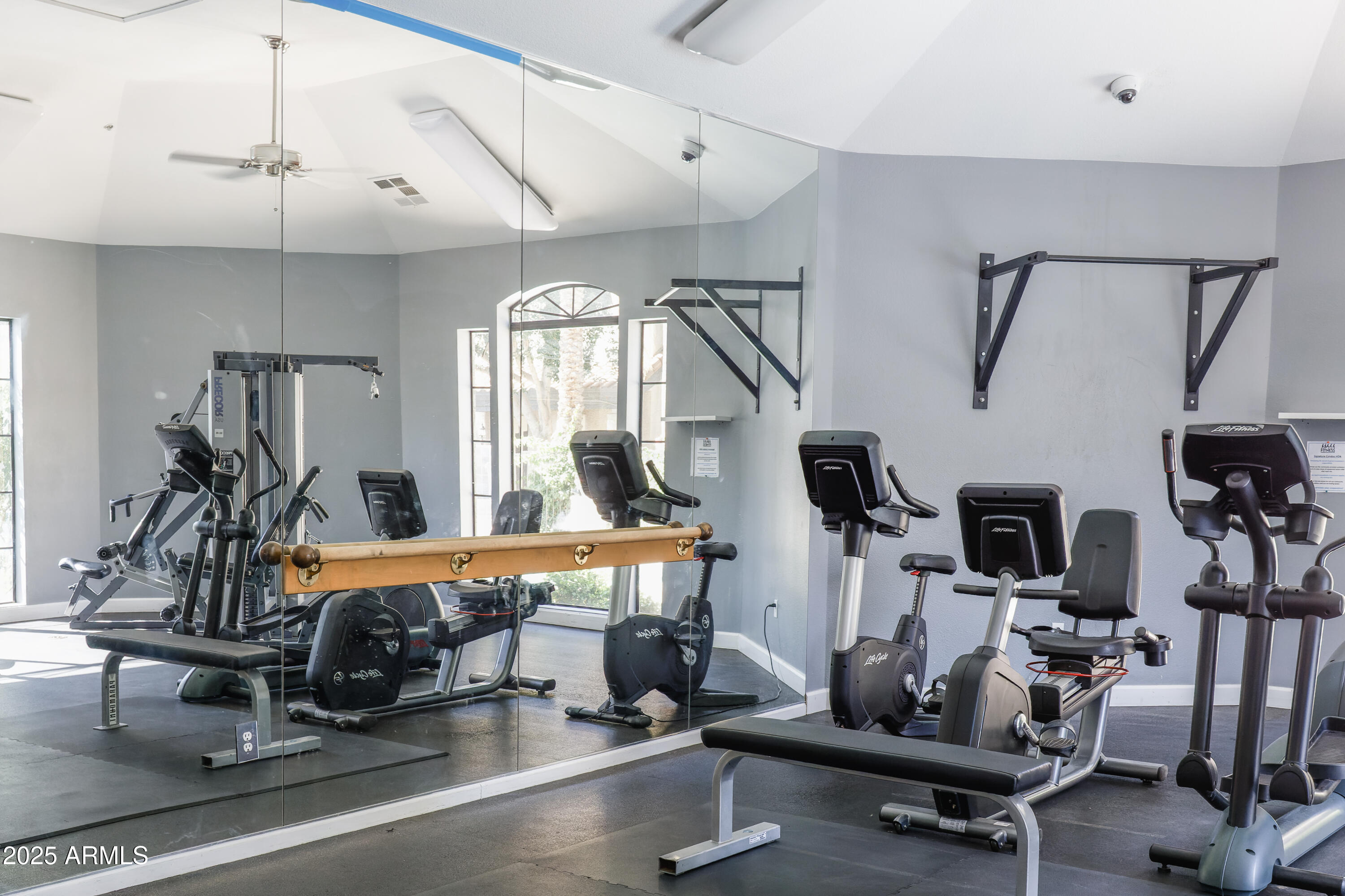 15095 N THOMPSON PEAK Parkway, 1012