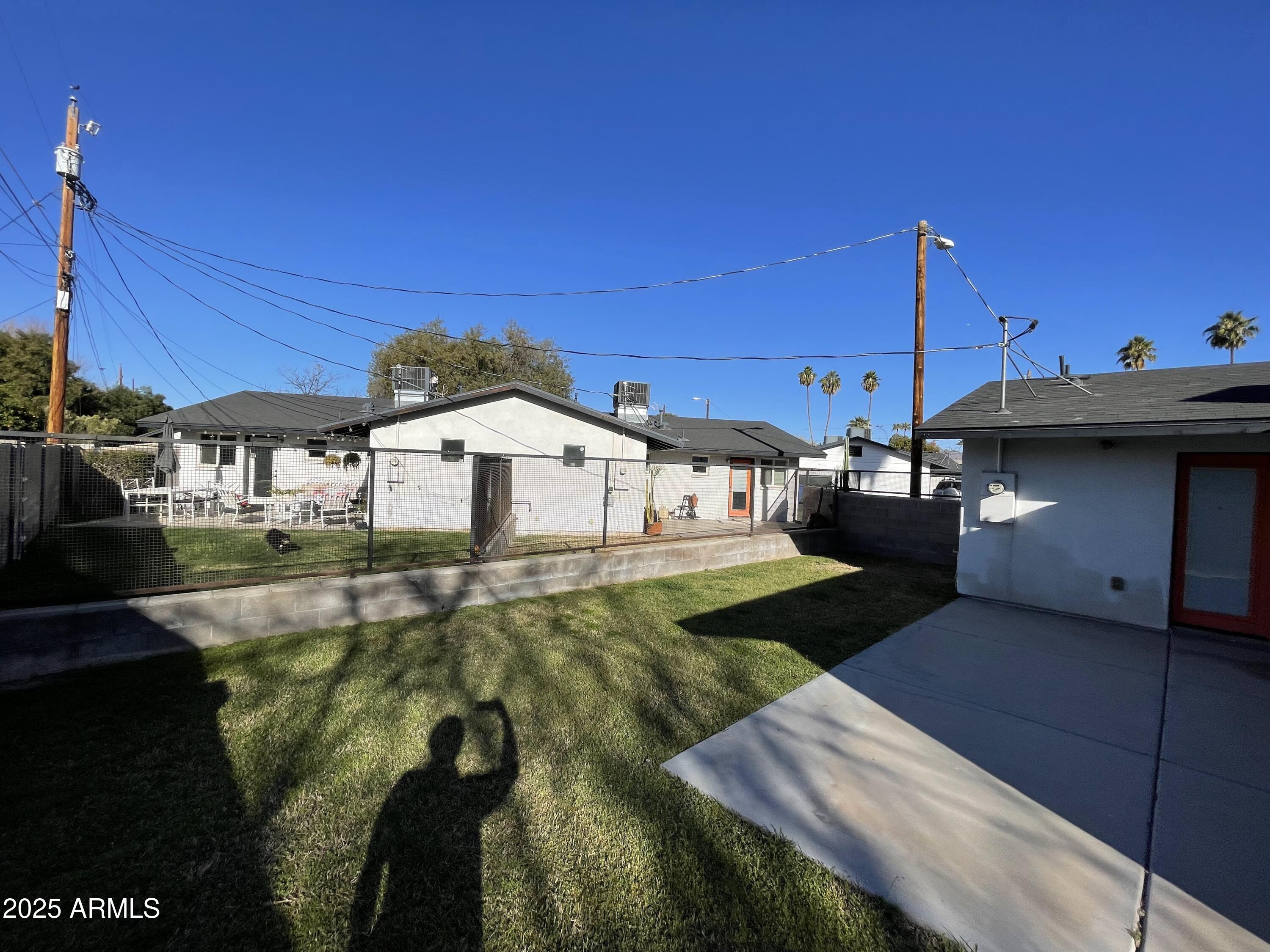 3416 N 37TH Street, 8